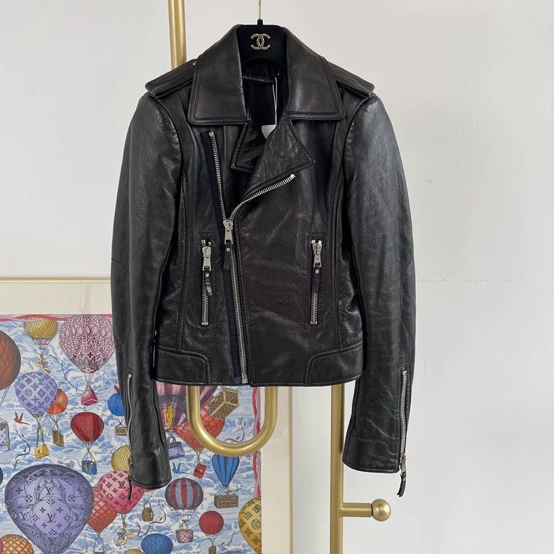 Balenciaga Balenciaga Black Leather Jacket Size 38 Size US S / EU 44-46 / 1 - 1 Thumbnail