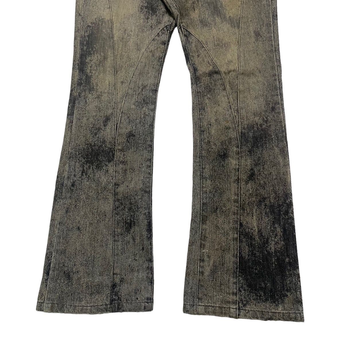 Schlussel SCHLUSSEL Spiral Cut Low Flare Coated Jeans Size US 29 - 7 Thumbnail