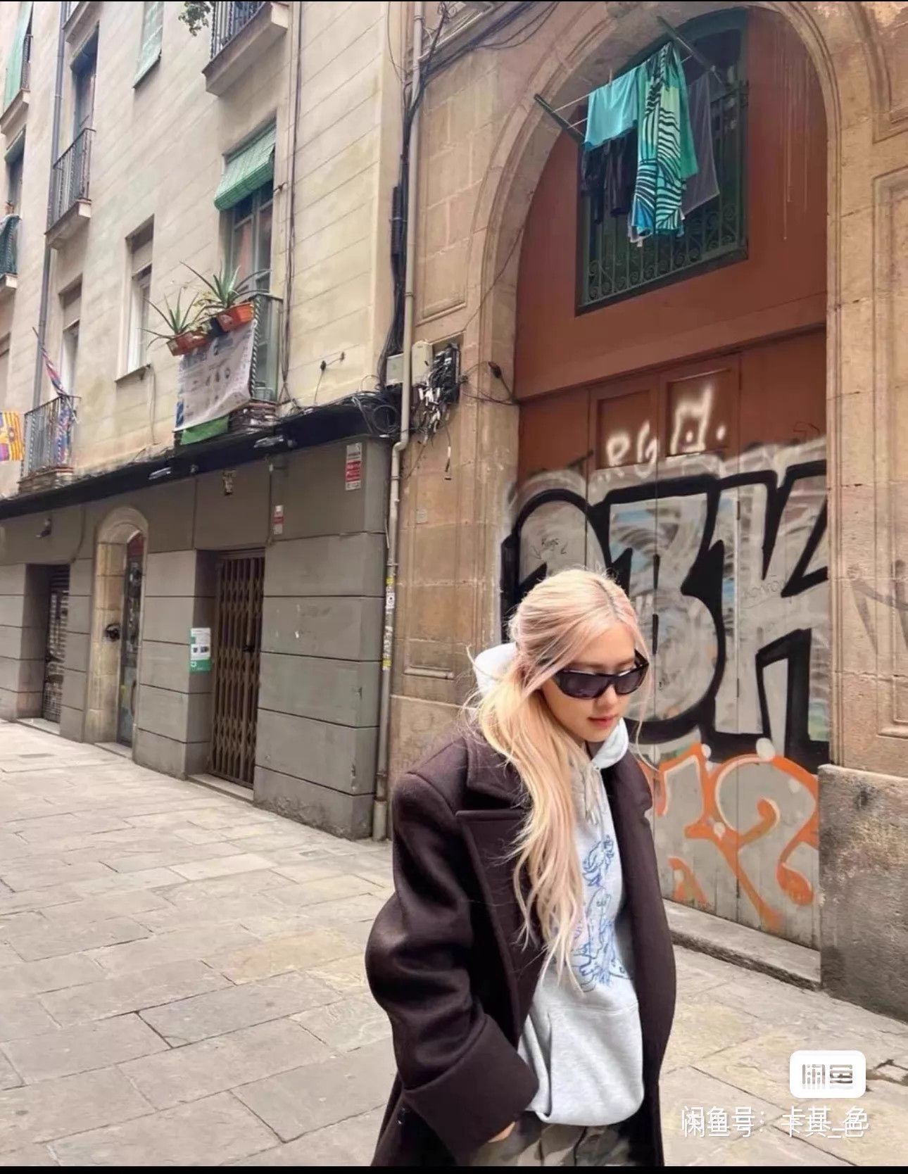 Saint Laurent Paris SAINT LAURENT 100% Cashmere Women's Coat F40 Rose Size M / US 6-8 / IT 42-44 - 4 Thumbnail