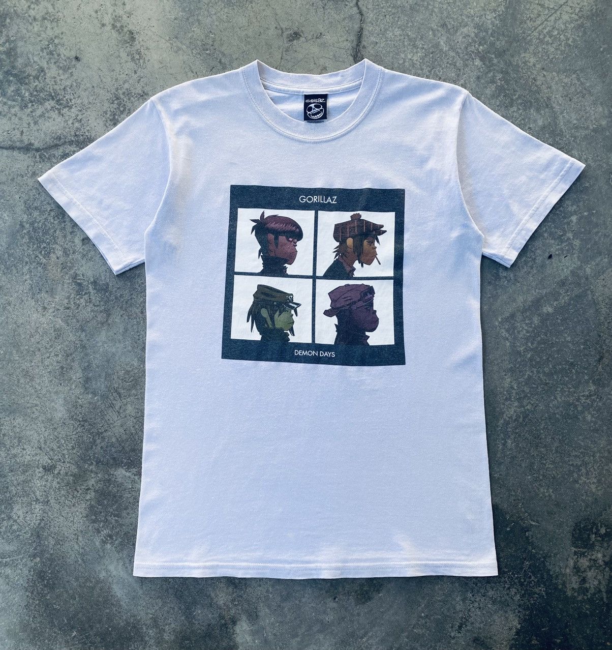 Band Tees Vintage Gorillaz Demon Days Band Tees Size US S / EU 44-46 / 1 - 1 Thumbnail