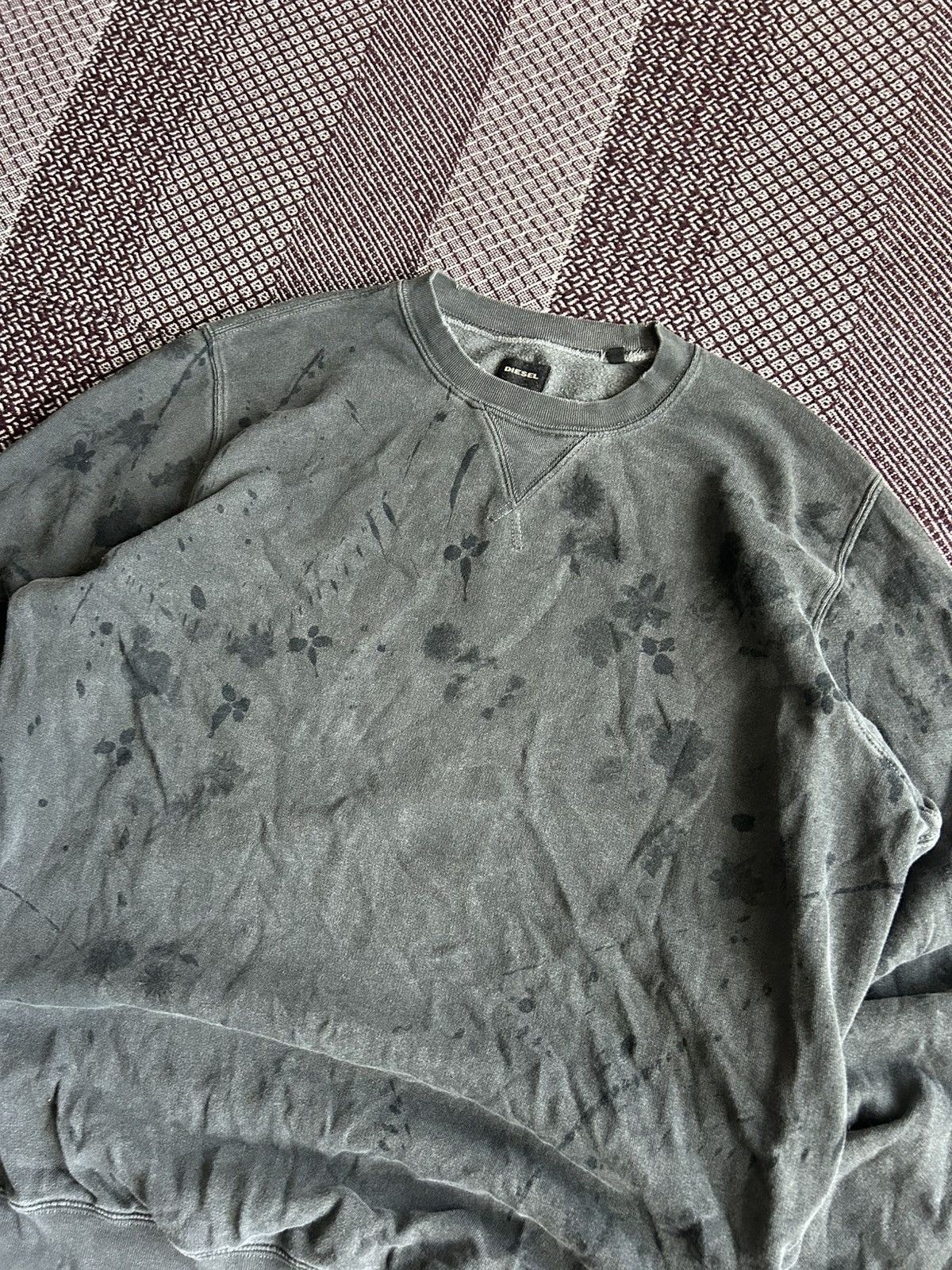 Diesel Vintage Diesel Distressed Sweatshirt Unisex Avantgarde Sz L Size US L / EU 52-54 / 3 - 5 Thumbnail
