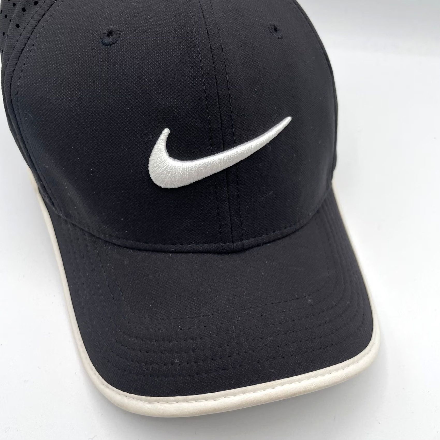 Nike Nike Hat Cap Black White Dri Fit Classic 99 Performance Running Mens Size ONE SIZE - 2 Thumbnail