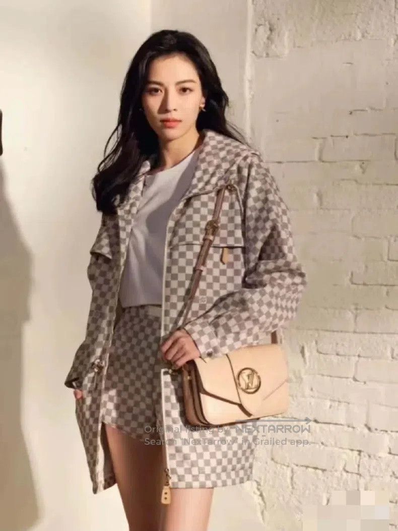 Louis Vuitton Louis Vuitton Plaid Zip Hooded Midi Coat Size S / US 4 / IT 40 - 8 Thumbnail