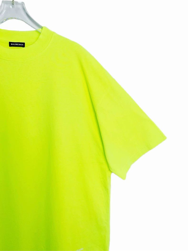 Balenciaga Balenciaga Neon Green Logo Letter Embroidered Crewneck Sho Size US M / EU 48-50 / 2 - 4 Thumbnail