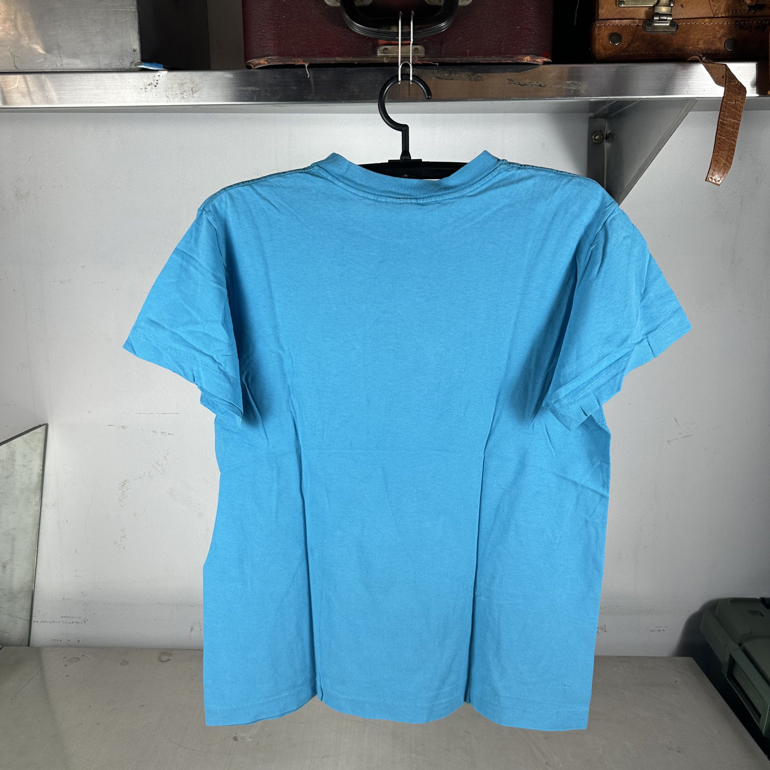 Vintage Vintage 90s Nike Air Michael Jordan Basketball T-shirt Size US L / EU 52-54 / 3 - 7 Thumbnail