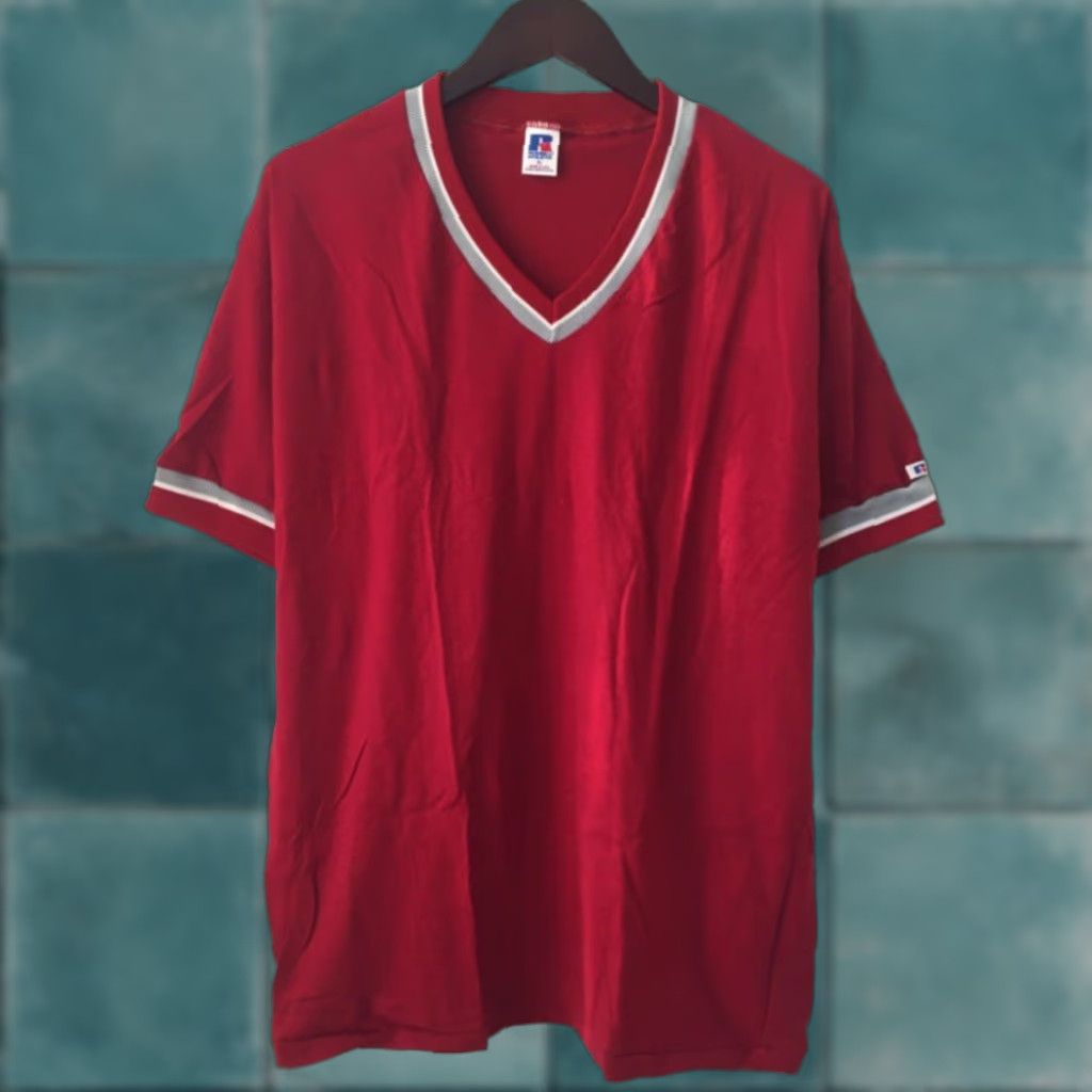 Russell Athletic VINTAGE Russell Athletic T-Shirt Mens XL Red 90s Deadstock NWOT V-Neck Athletic 31" Long 21" Across Size US XL / EU 56 / 4 - 1 Thumbnail