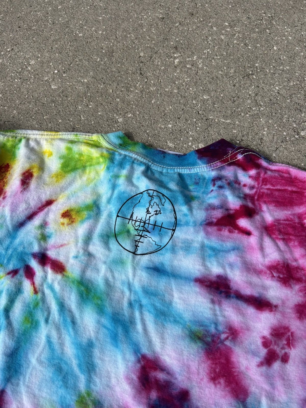 Other 1/1 Your World Supernova sr71 tie dye graphic tee t shirt Size US L / EU 52-54 / 3 - 4 Thumbnail