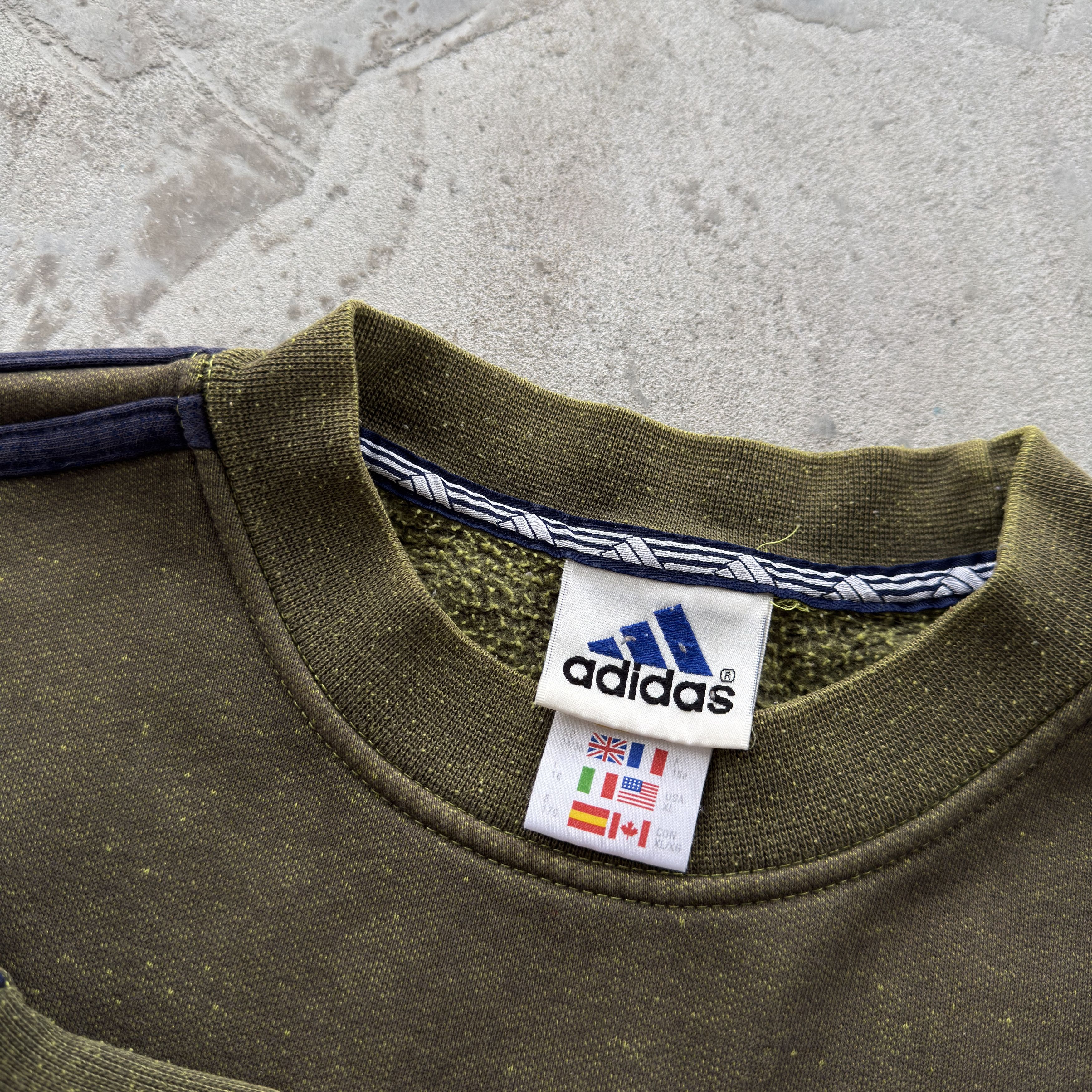 Adidas Vintage 90s Adidas Crewneck Sweatshirt Size US XL / EU 56 / 4 - 6 Thumbnail