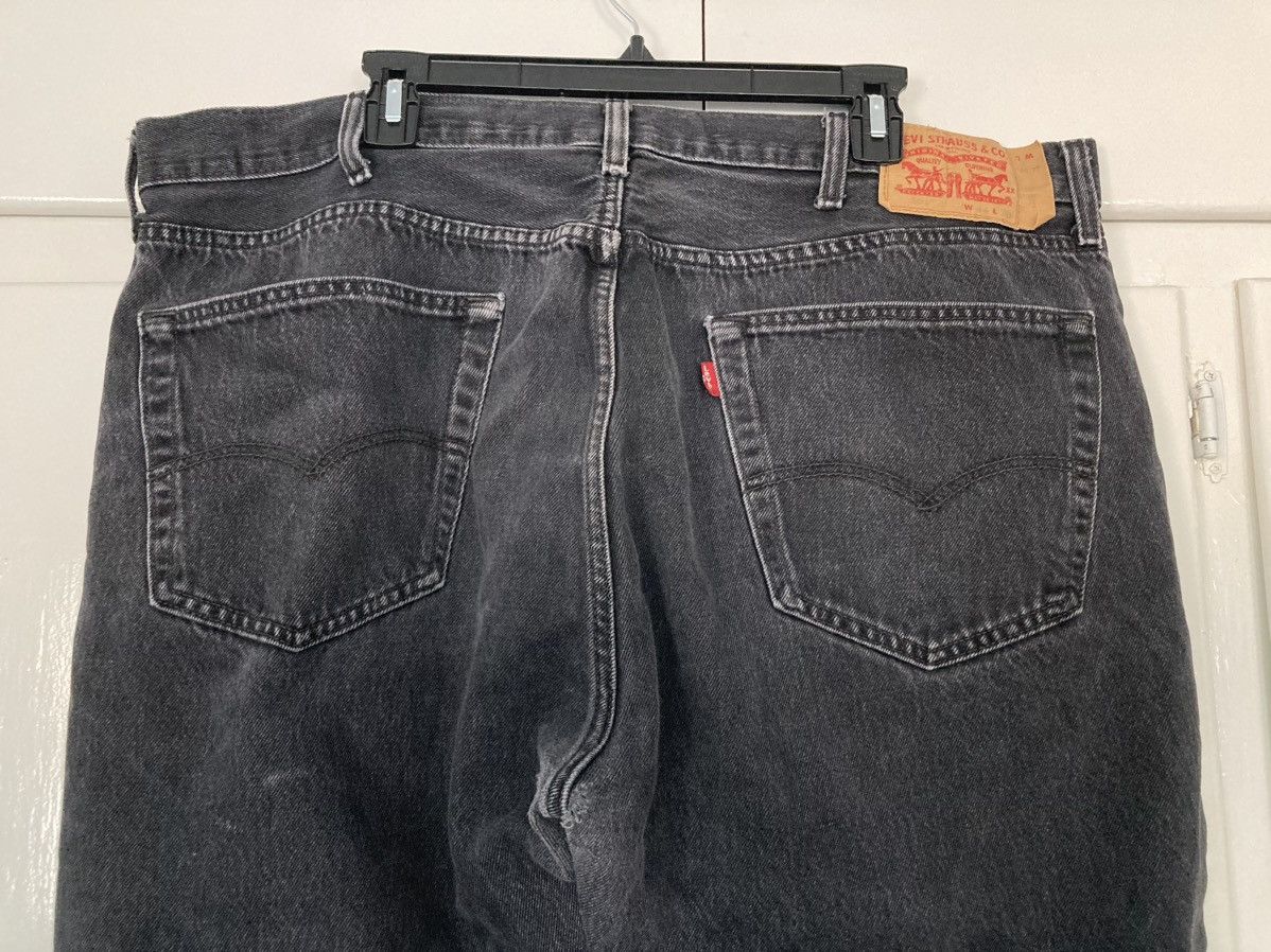 Levi's LEVI'S 501 BLACK ACID WASH DENIM JEANS RELAX BUTTON CLOSURE Size US 44 / EU 60 - 4 Thumbnail