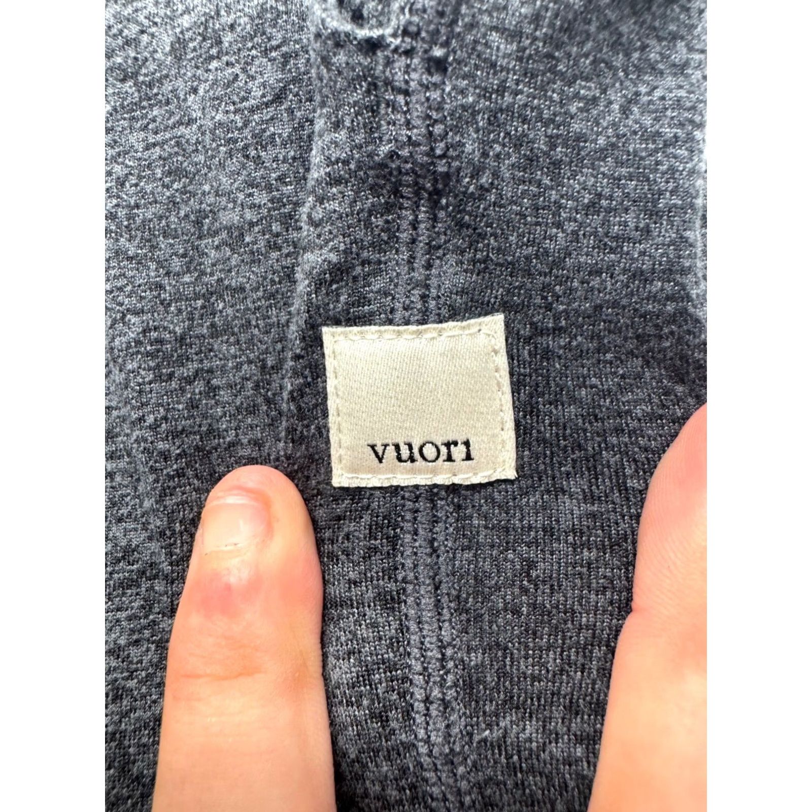 Vuori Vuori Jogger Pants Dark Gray Elastic Waistband Drawstring 34.5" Inseam 25 in Mens Shoes? Size US 34 / EU 50 - 3 Thumbnail