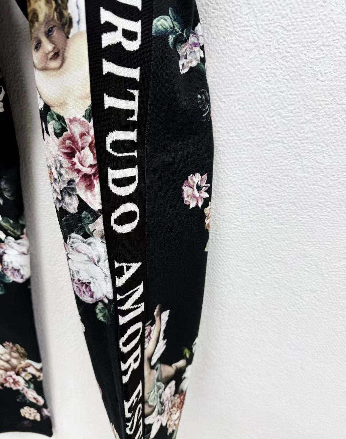 Dolce & Gabbana Dolce & Gabbana 100% Cotton Drawstring Sweatpants J30 Size US 34 / EU 50 - 6 Thumbnail
