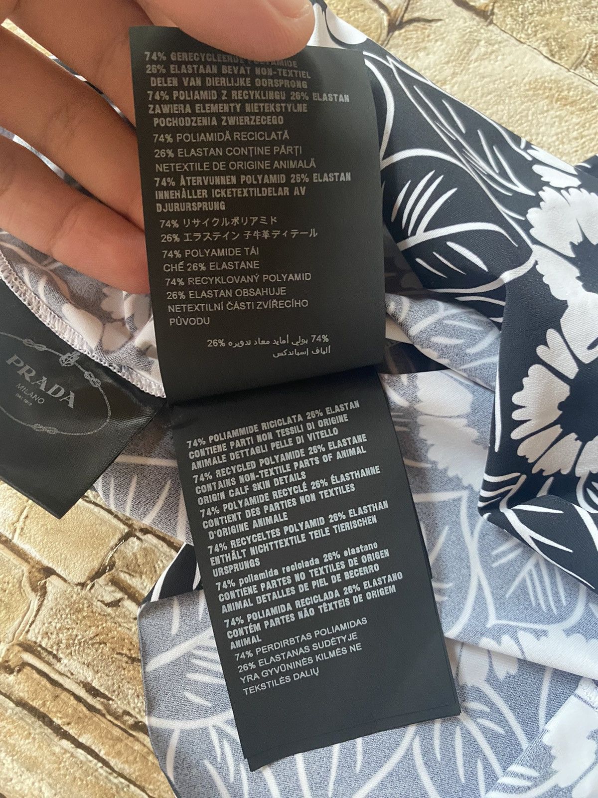 Designer × Prada Prada womens long sleeve black and white floral Size XS / US 0-2 / IT 36-38 - 10 Thumbnail