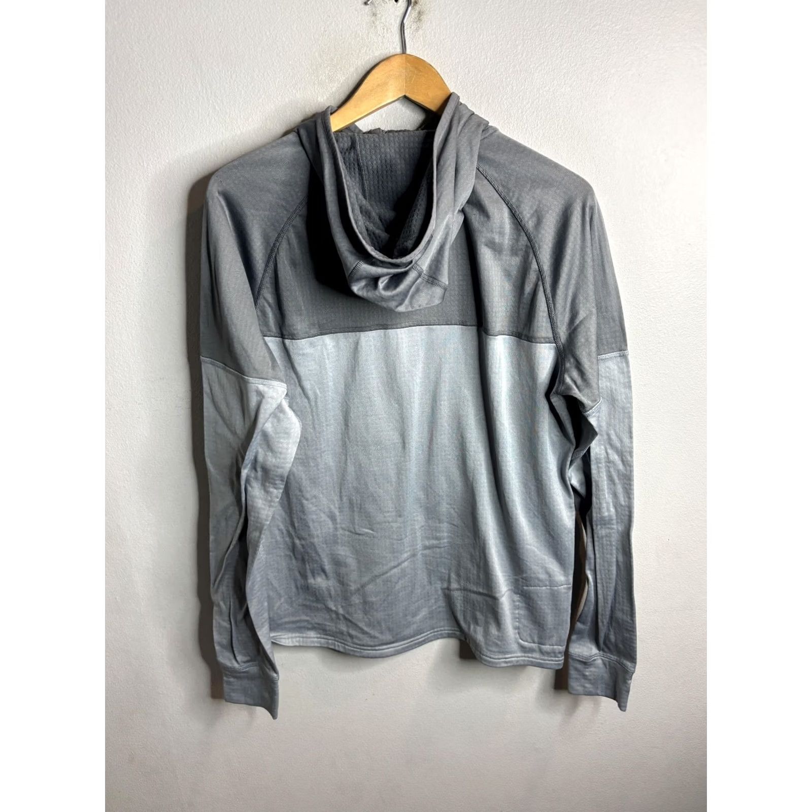 Under Armour Under Armour Hoodie Mens L Gray 1/4 Zip Run AllSeasonGear Pullover Lightweight Size US L / EU 52-54 / 3 - 7 Thumbnail