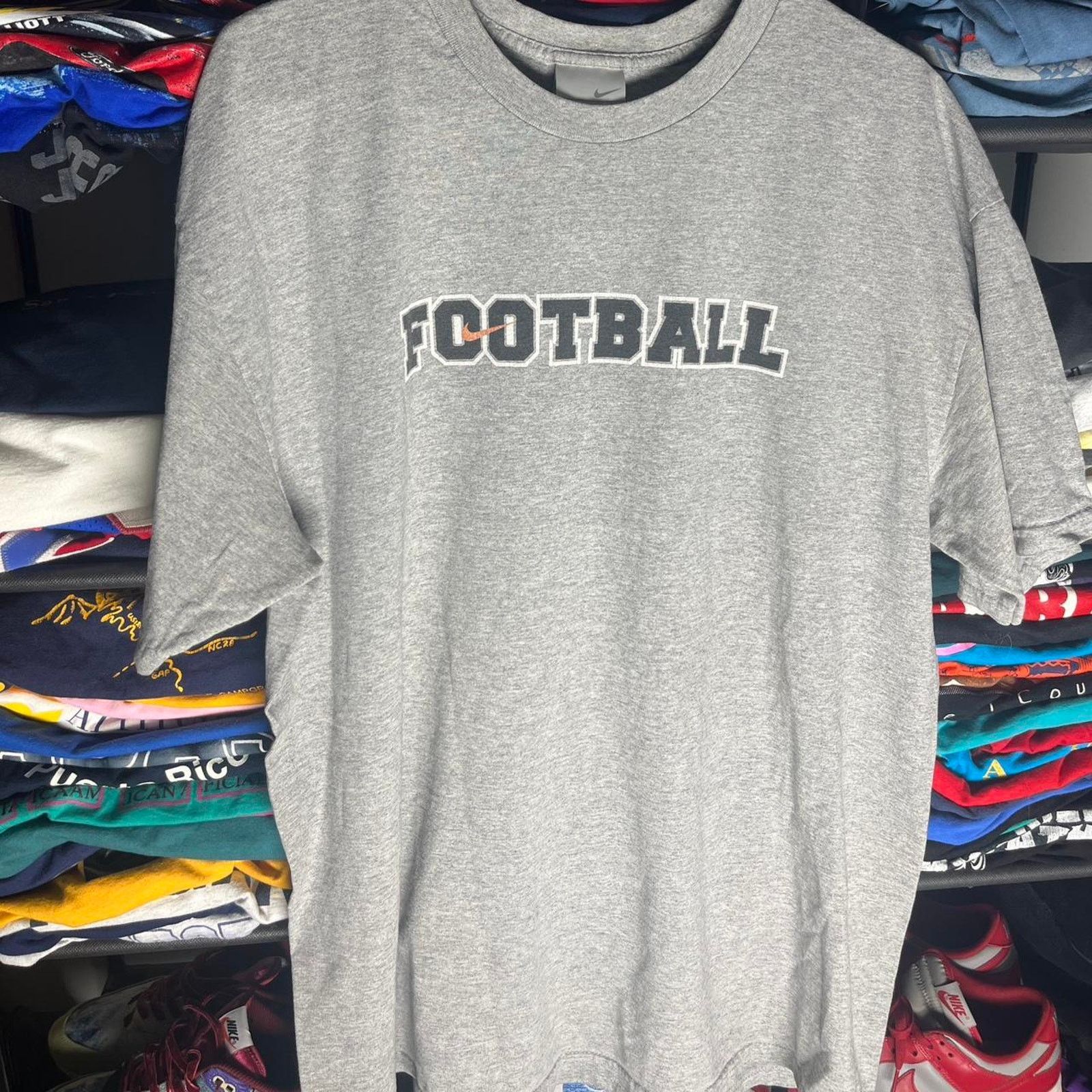 Nike Y2k nike grey football shirt Size US XL / EU 56 / 4 - 1 Thumbnail
