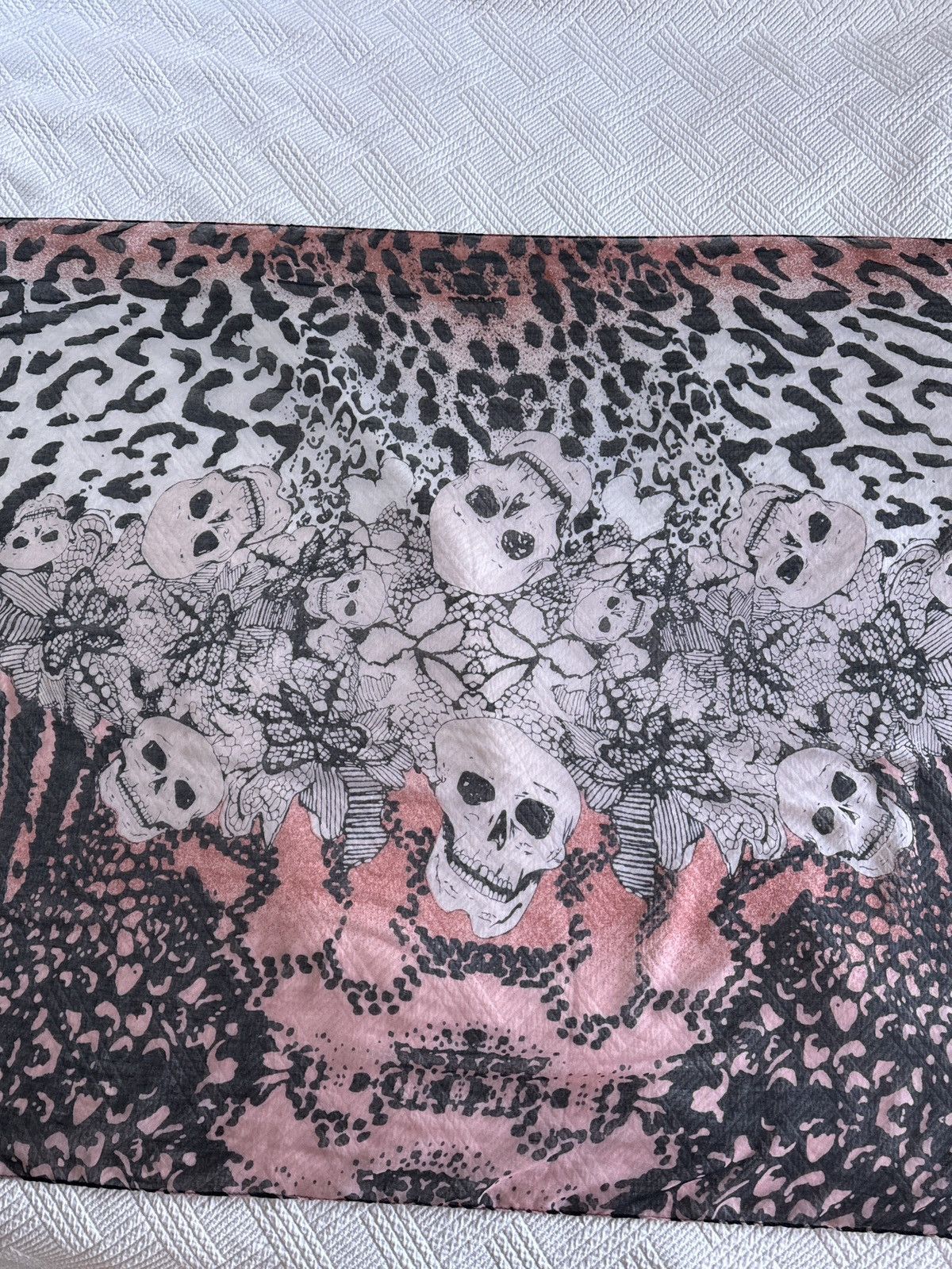 Vintage Vintage Scarf Skull Full Print Alexander McQueen style 90s Size ONE SIZE - 5 Thumbnail