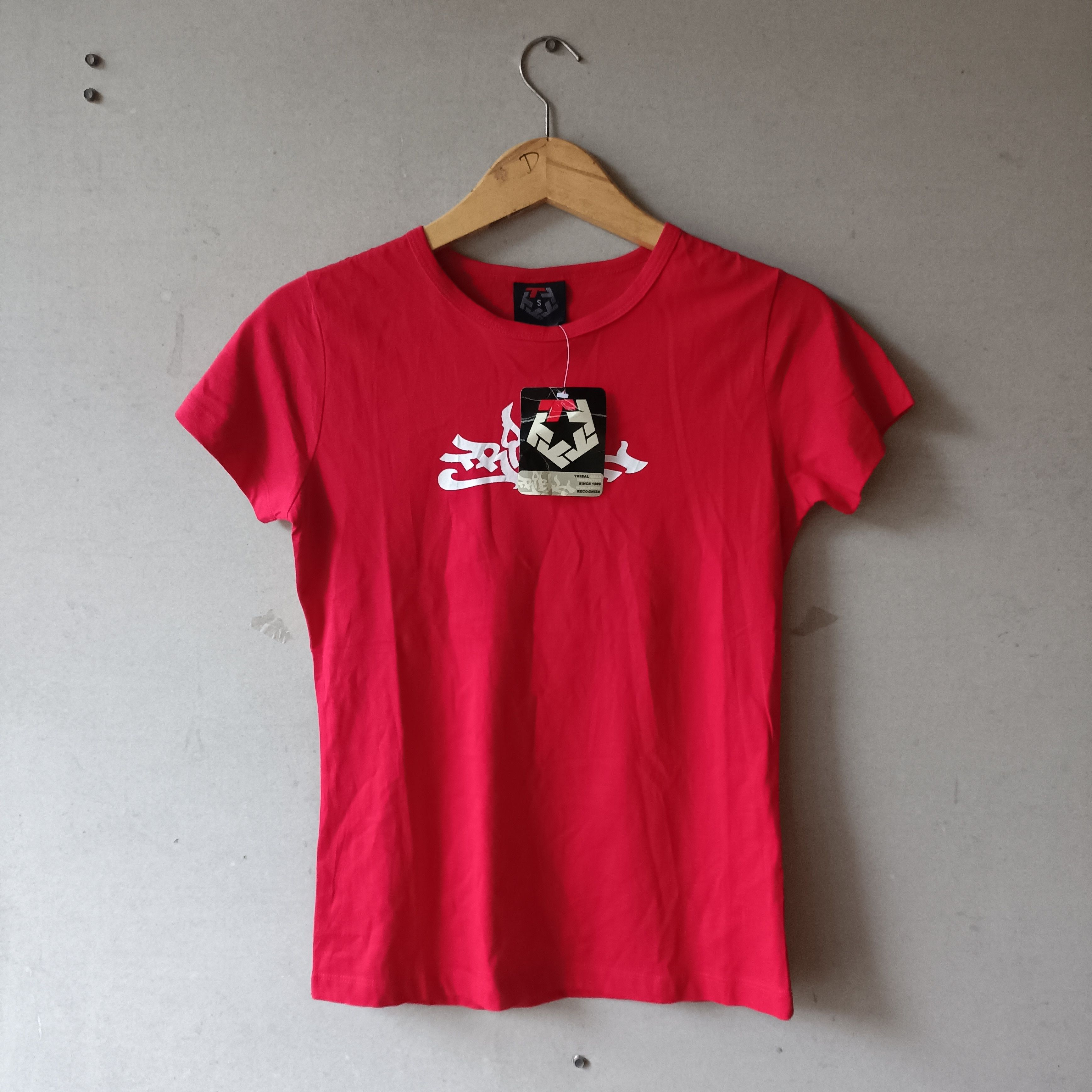 Tribal Streetwear 2000s Tribal Baby Tee Y2K Street wear Size S / US 4 / IT 40 - 2 Thumbnail
