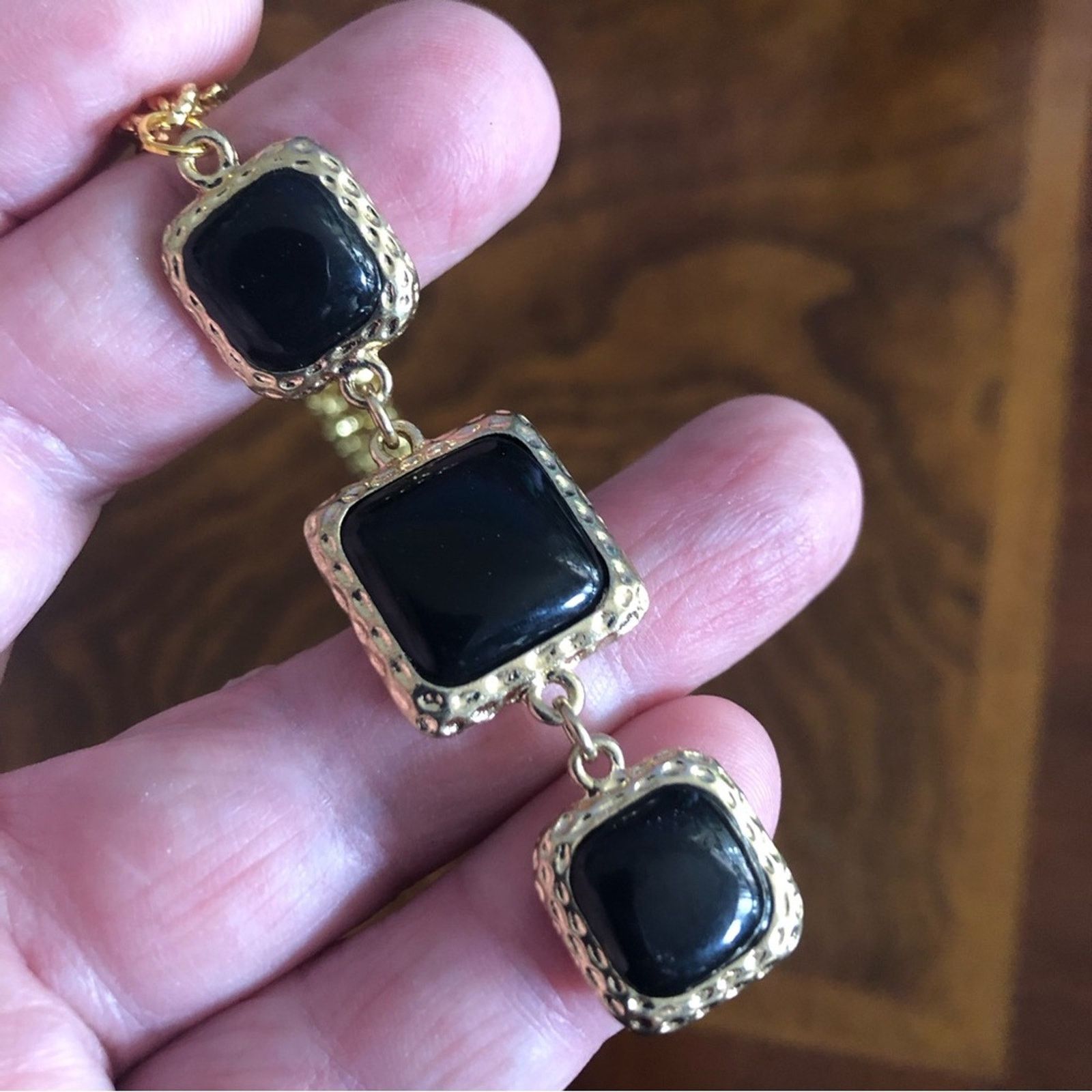 Handmade Hand crafted black chandelier pendant necklace Size ONE SIZE - 9 Thumbnail