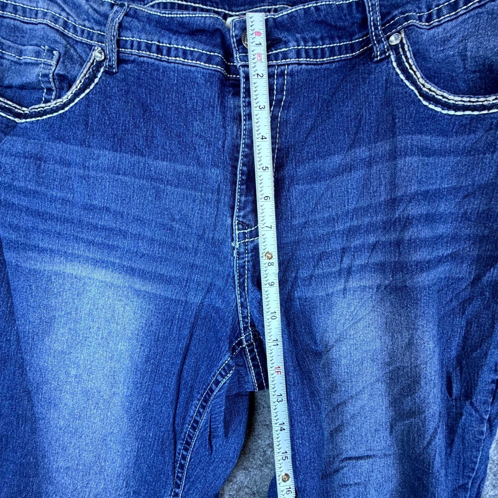 Faded Glory Faded Glory Capri Jeans Women 22W Cropped Rhinestones Y2K Size 39" - 5 Thumbnail