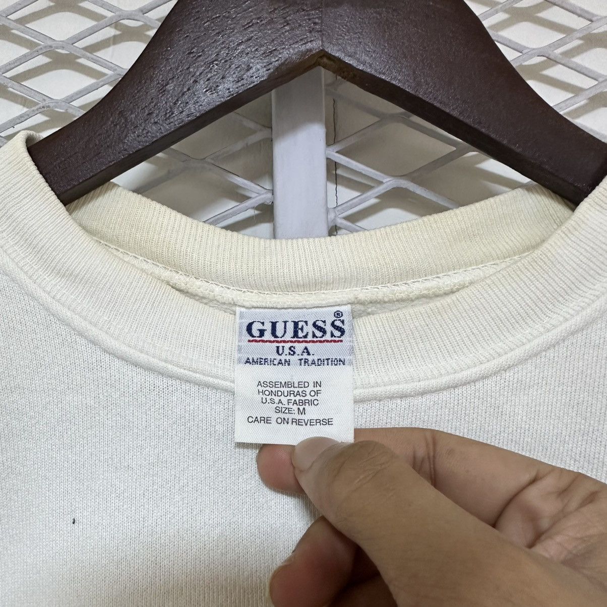 Guess Vintage 90’s Guess Jeans USA Sweatshirt Size US M / EU 48-50 / 2 - 4 Thumbnail