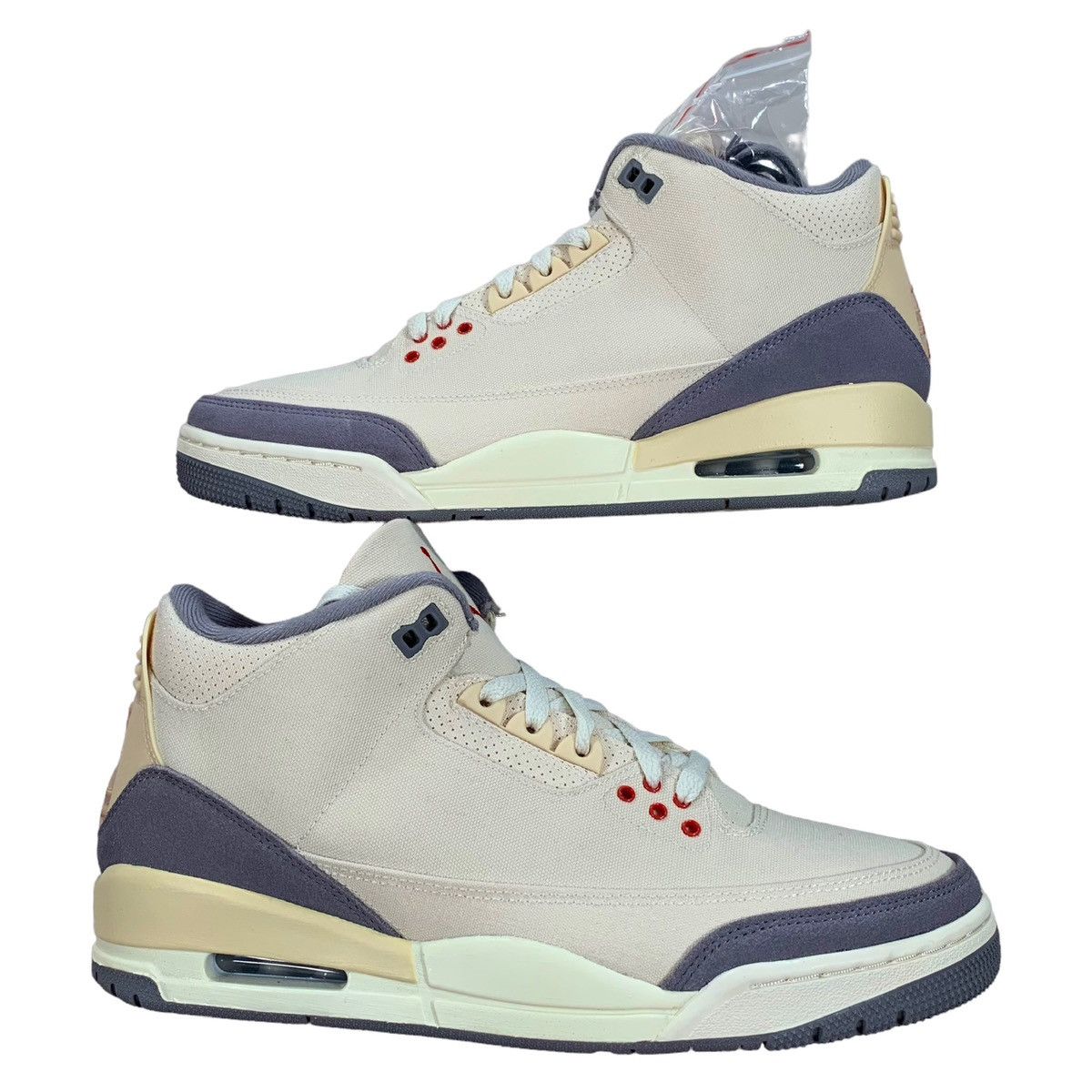 Jordan Brand Air Jordan 3 Retro SE Muslin University Red Sneakers Size 10 Size US 10 / EU 43 - 1 Thumbnail