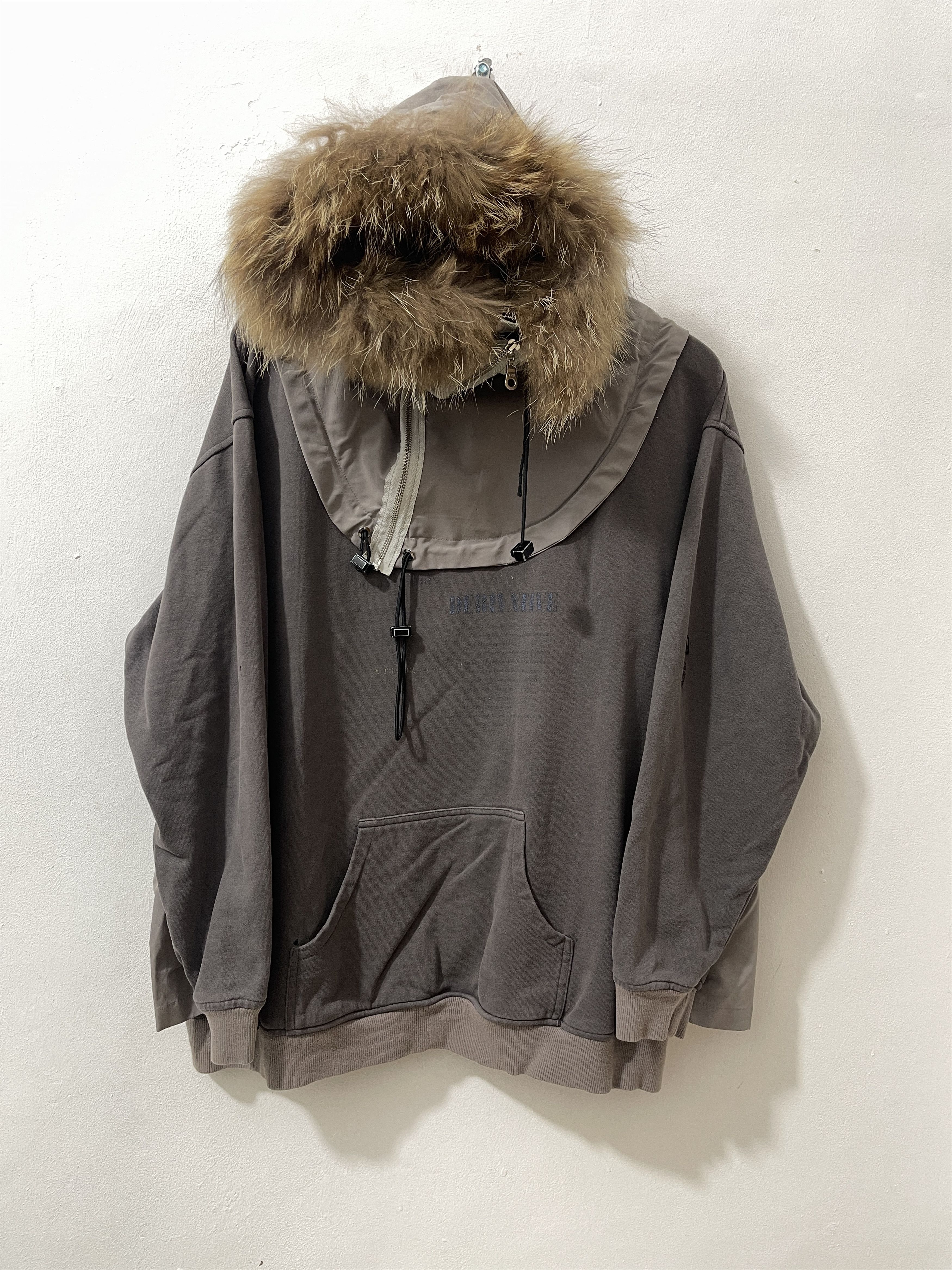 Japanese Brand 2000s Derivative Japan Archive Designer Fur Vkei Hoodie Size US XL / EU 56 / 4 - 1 Thumbnail