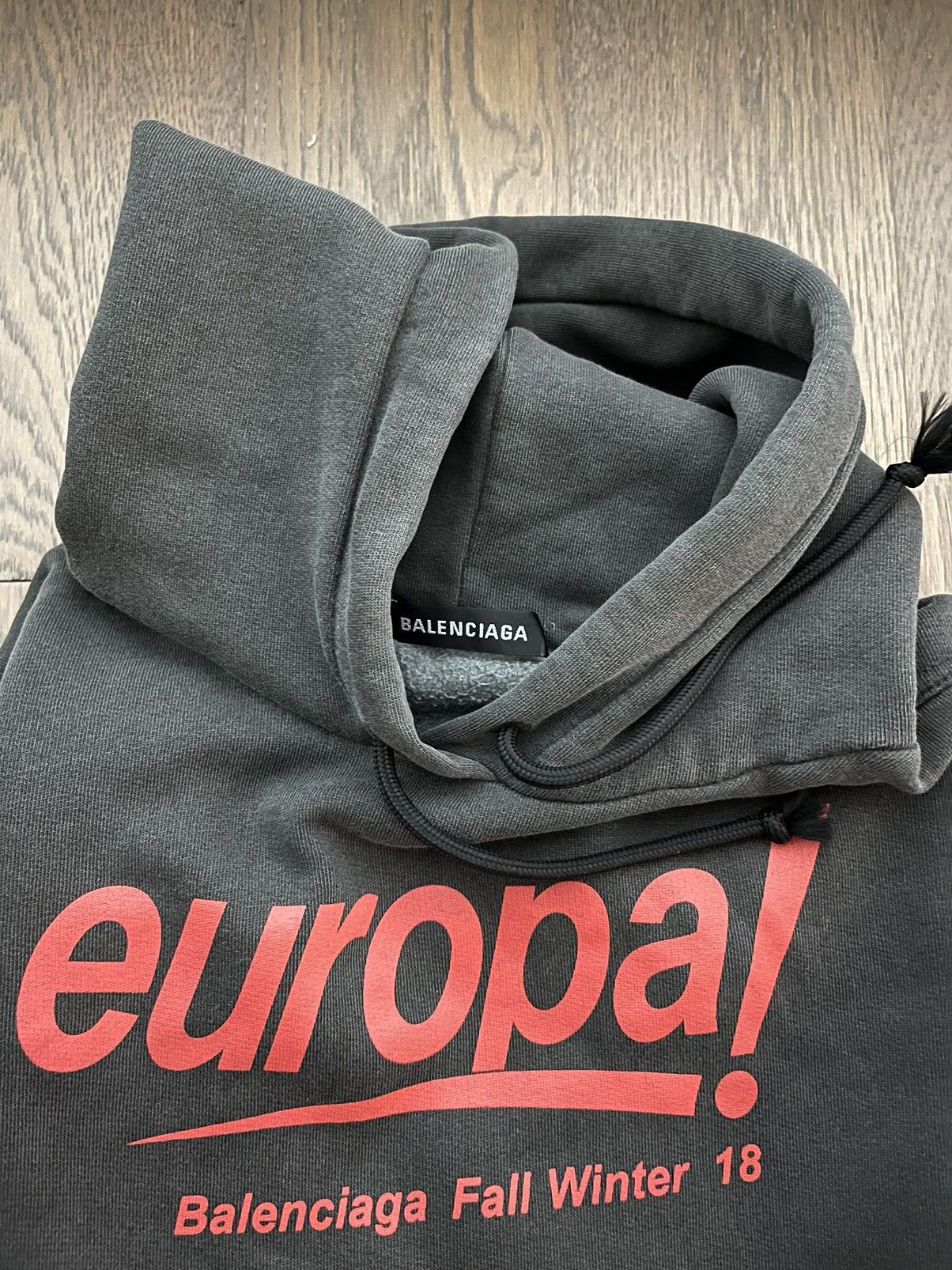 Balenciaga Balenciaga Europa hoodie S Size US S / EU 44-46 / 1 - 10 Thumbnail