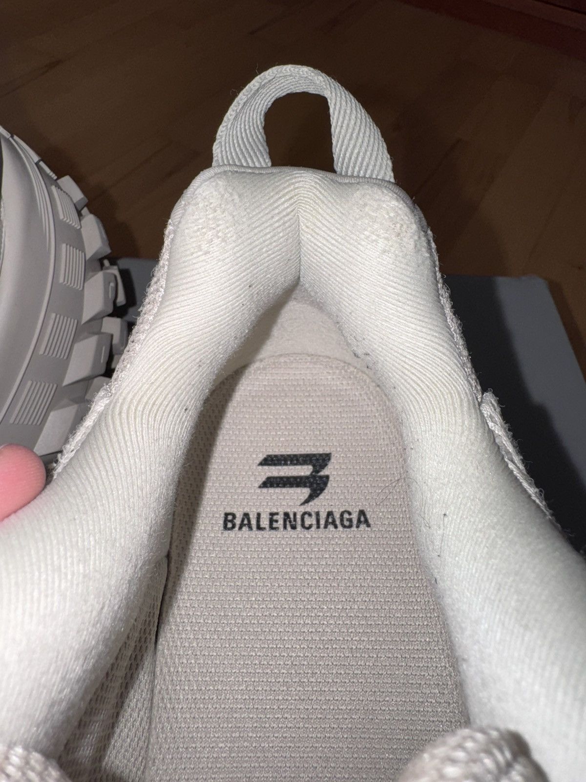 Balenciaga Balenciaga Defender Beige Size US 10 / EU 43 - 12 Thumbnail