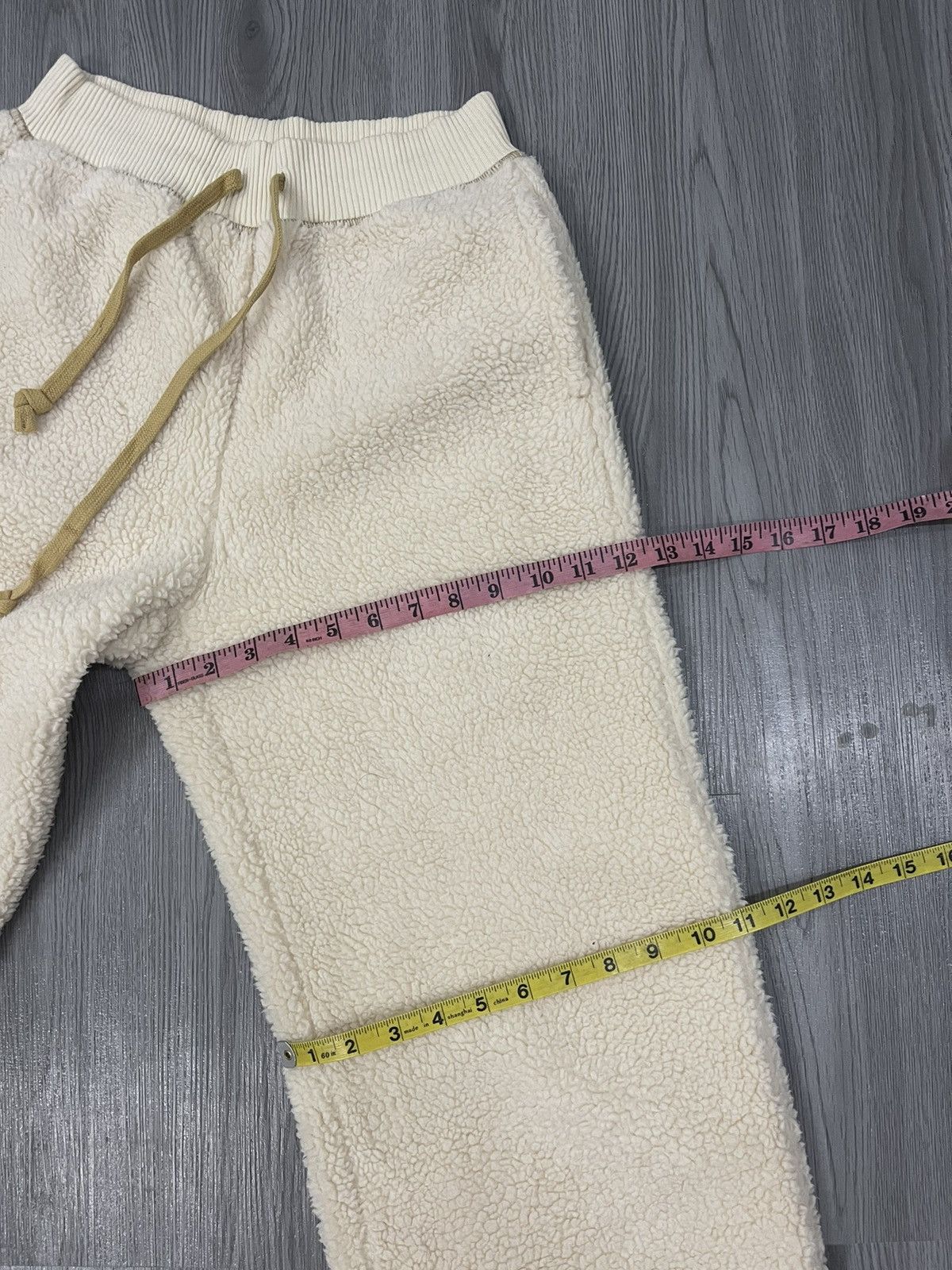 JW Anderson × Japanese Brand J.W Anderson Uniqlo Sherpa Pant Size US 29 - 8 Thumbnail