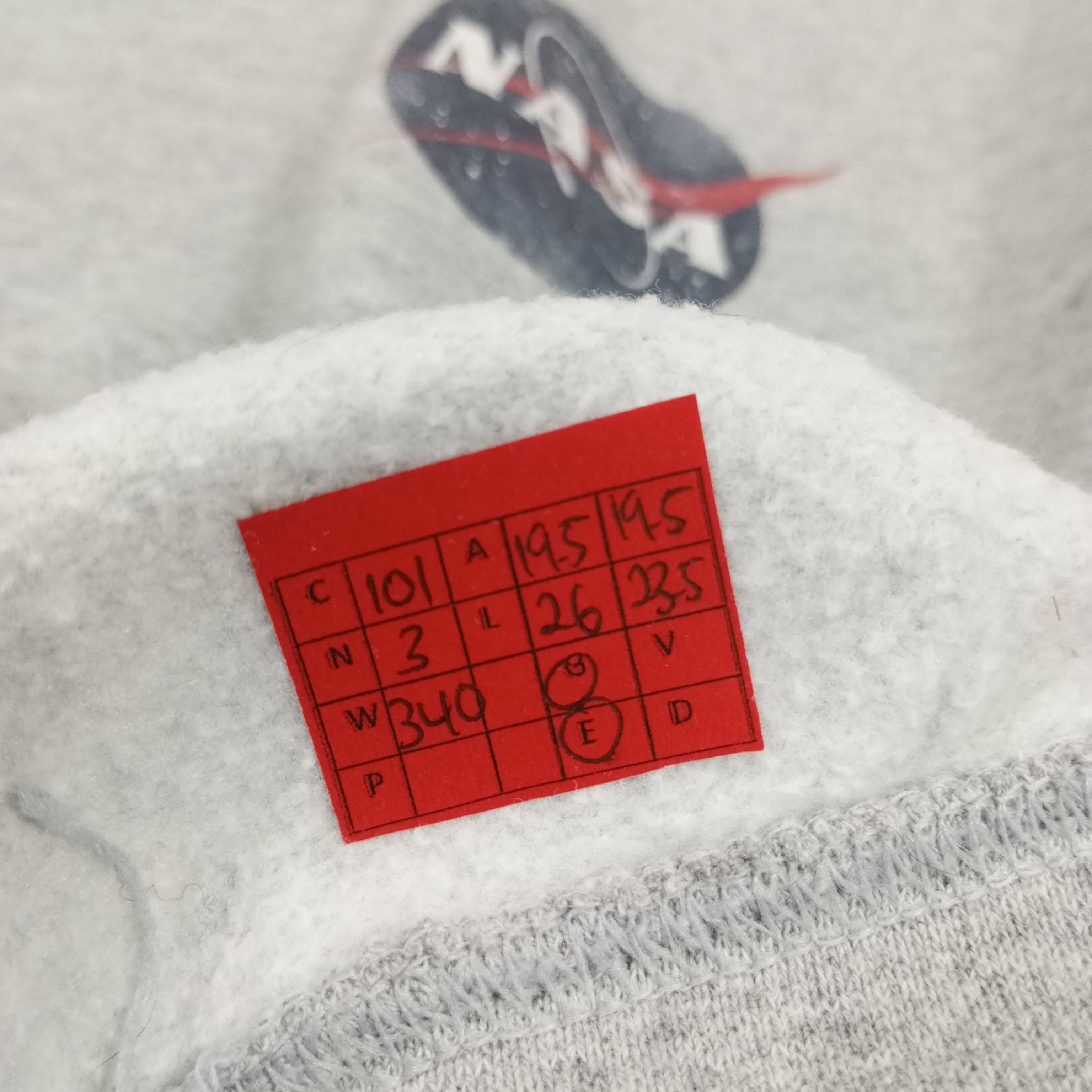 NASA × Vintage Nasa Space Shuttle Backprint Design Sweatshirt Size US S / EU 44-46 / 1 - 8 Thumbnail