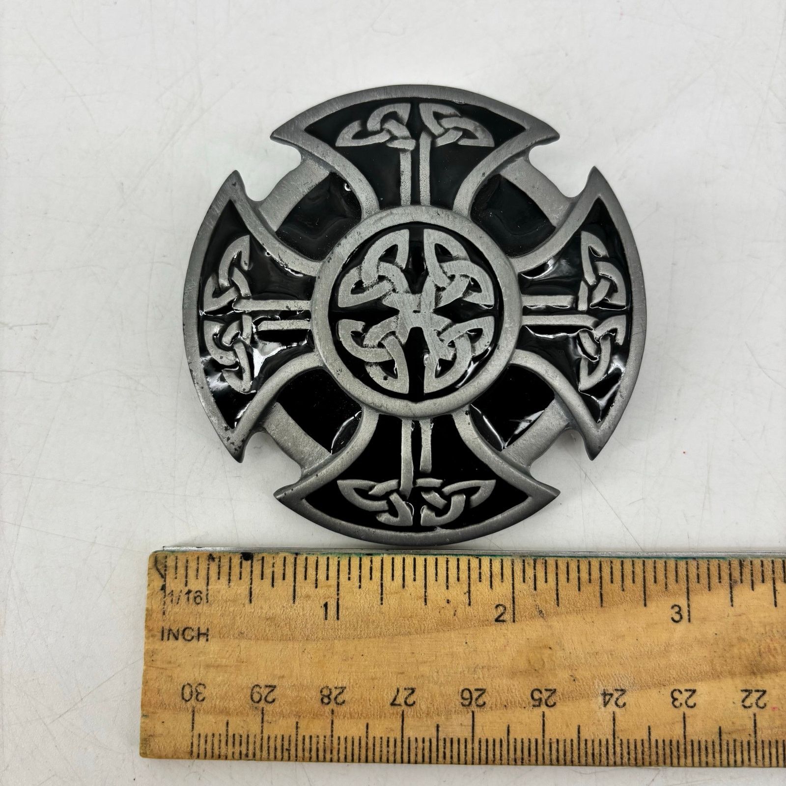 Vintage Classic Celtic Knot Motif Belt Buckle Pewter Vintage Enamel Size ONE SIZE - 3 Thumbnail