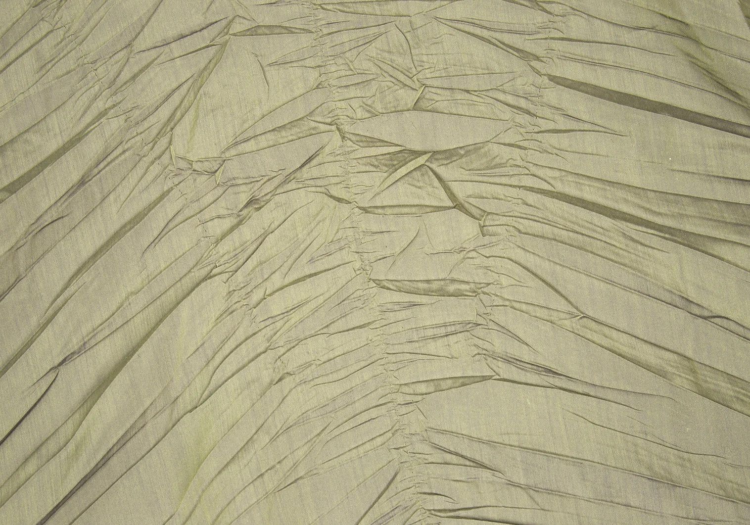 Issey Miyake Polyester Wrinkled Shirt in Khaki, Size XL Size US XL / EU 56 / 4 - 13 Thumbnail
