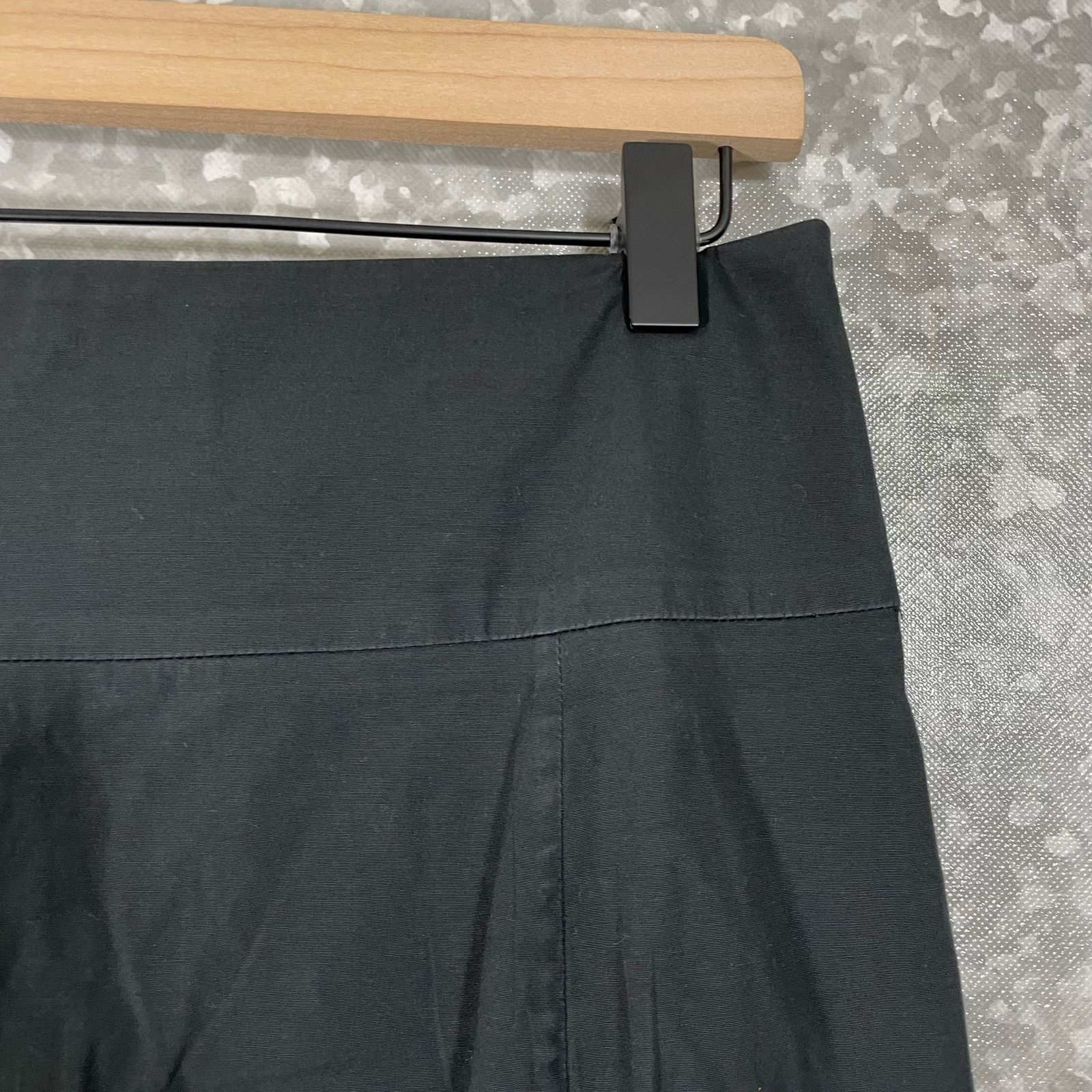 Club Monaco Club Monaco Black Knee Length Double Slit Pencil Skirt - 6 Size 28" / US 6 / IT 42 - 6 Thumbnail