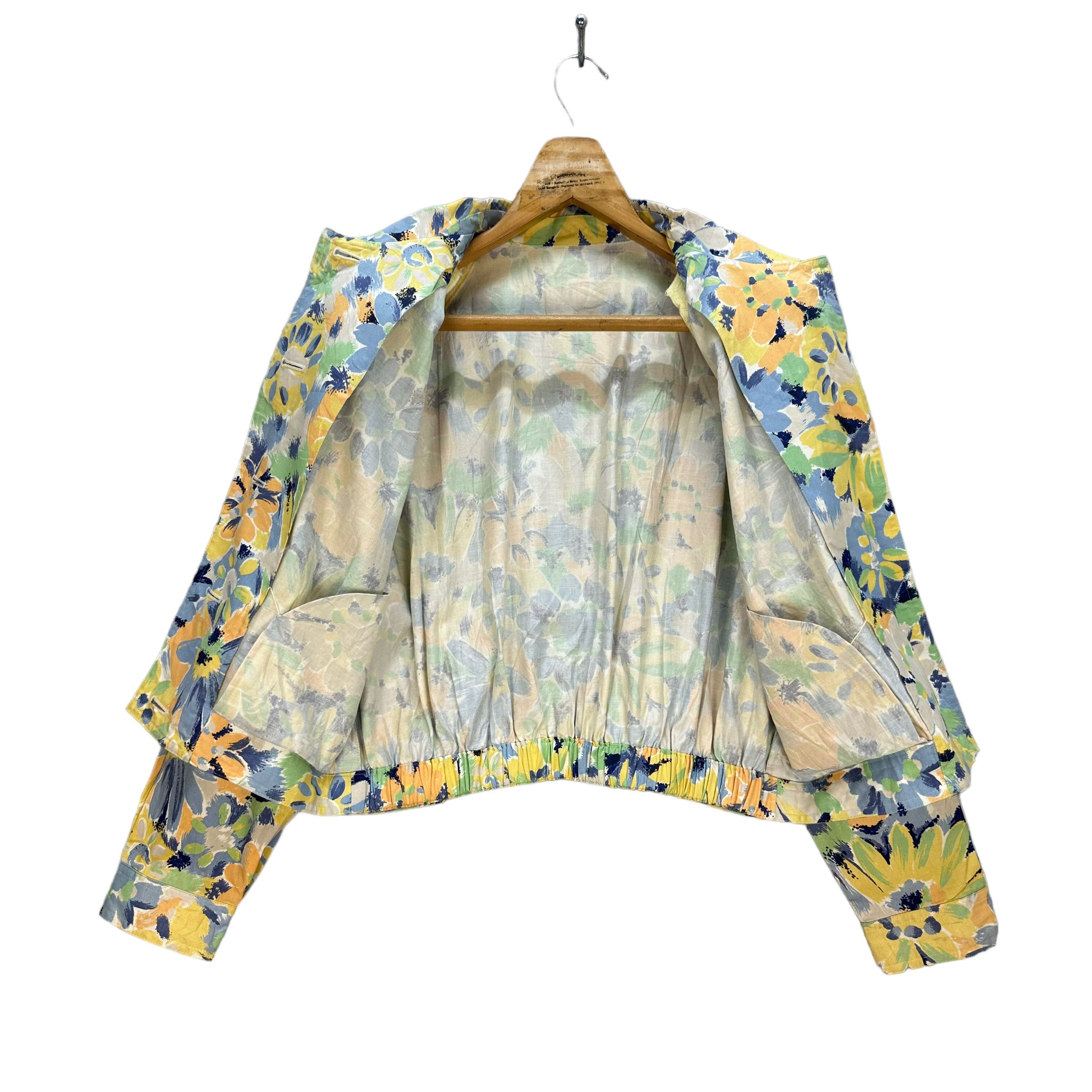 Japanese Brand KODAMA FLOWER FULLPRINT CROPPED JACKET #8255-218 Size S / US 4 / IT 40 - 6 Thumbnail