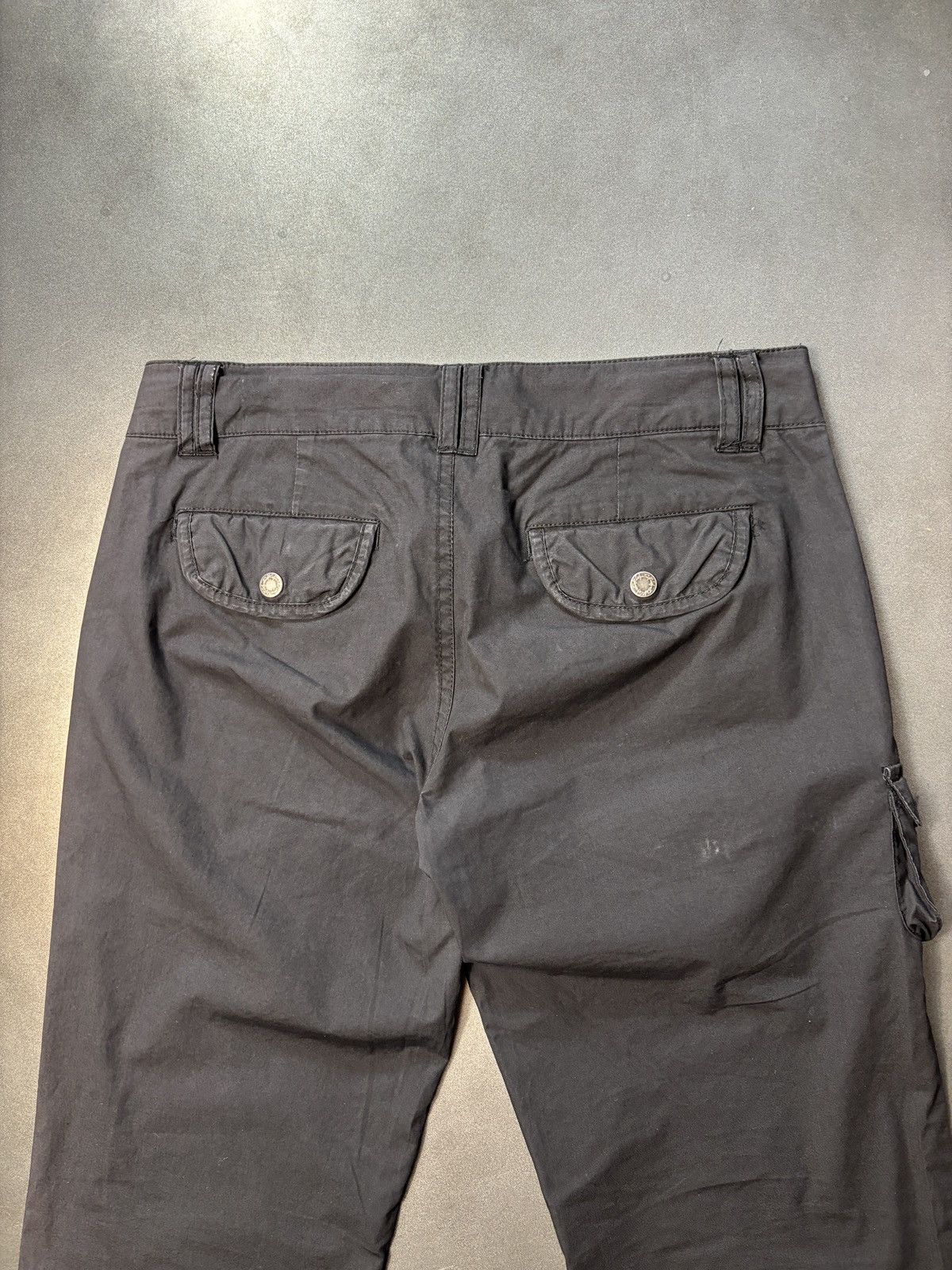 Designer × Other Y2K Capris Shorts 2000s Vintage Cargo Shorts DDP Size 29" - 13 Thumbnail