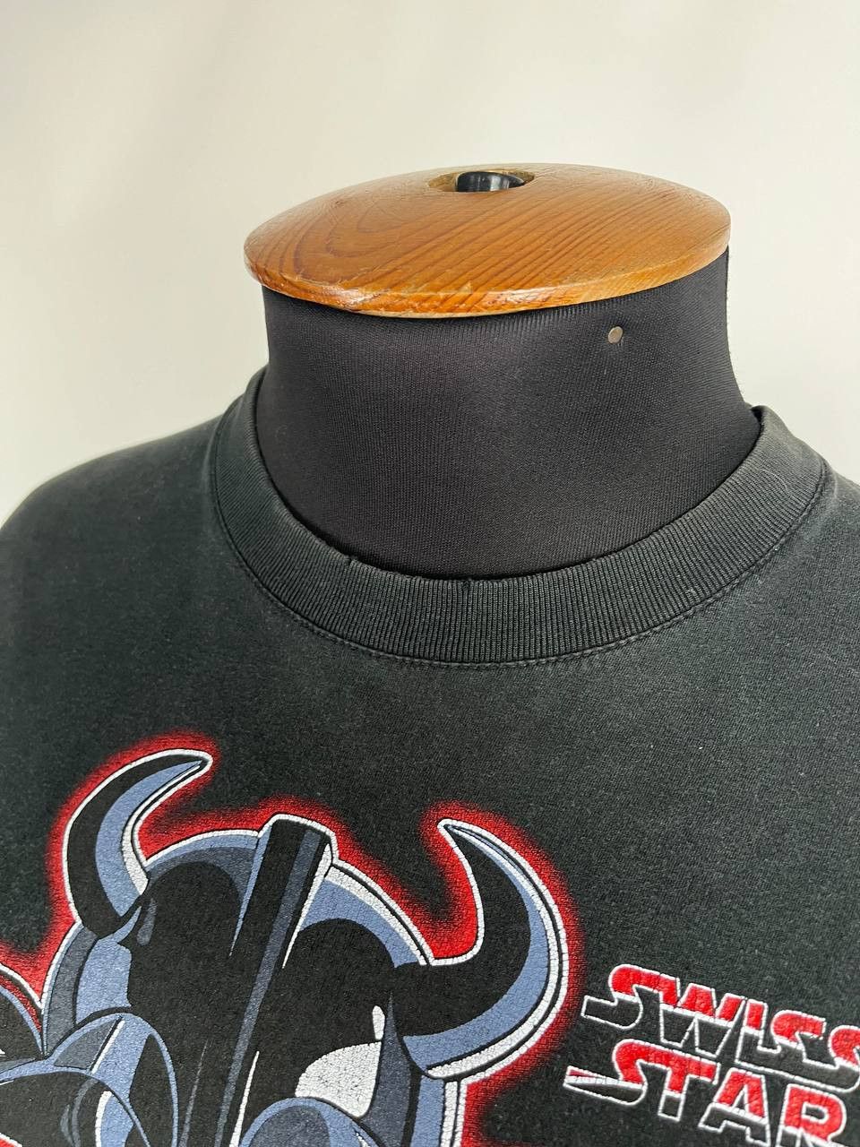 Cartoon Network × Star Wars × Vintage Vintage Star Wars Parody Faded T-shirt Darth Vader Swiss 90s Size US XL / EU 56 / 4 - 4 Thumbnail