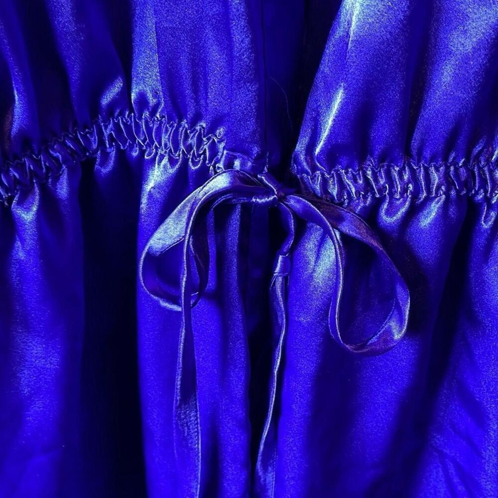 Designer Vintage Victoria's Secret gold label robe purple Size ONE SIZE - 6 Thumbnail
