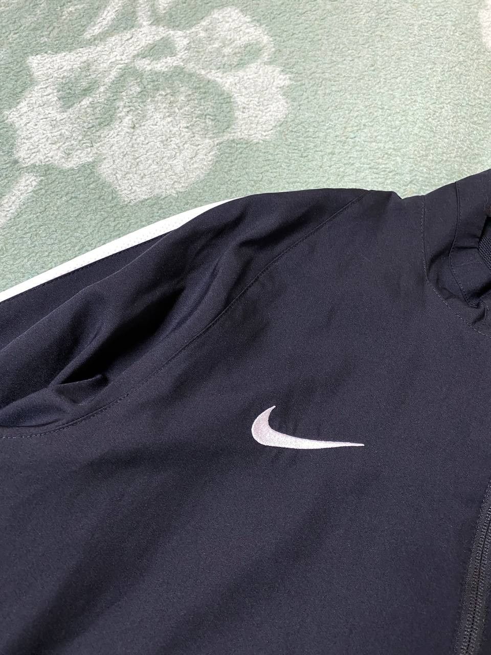 Nike Vintage 80s Nike Embroidered Windbreaker Jacket Men's Size US XL / EU 56 / 4 - 10 Thumbnail