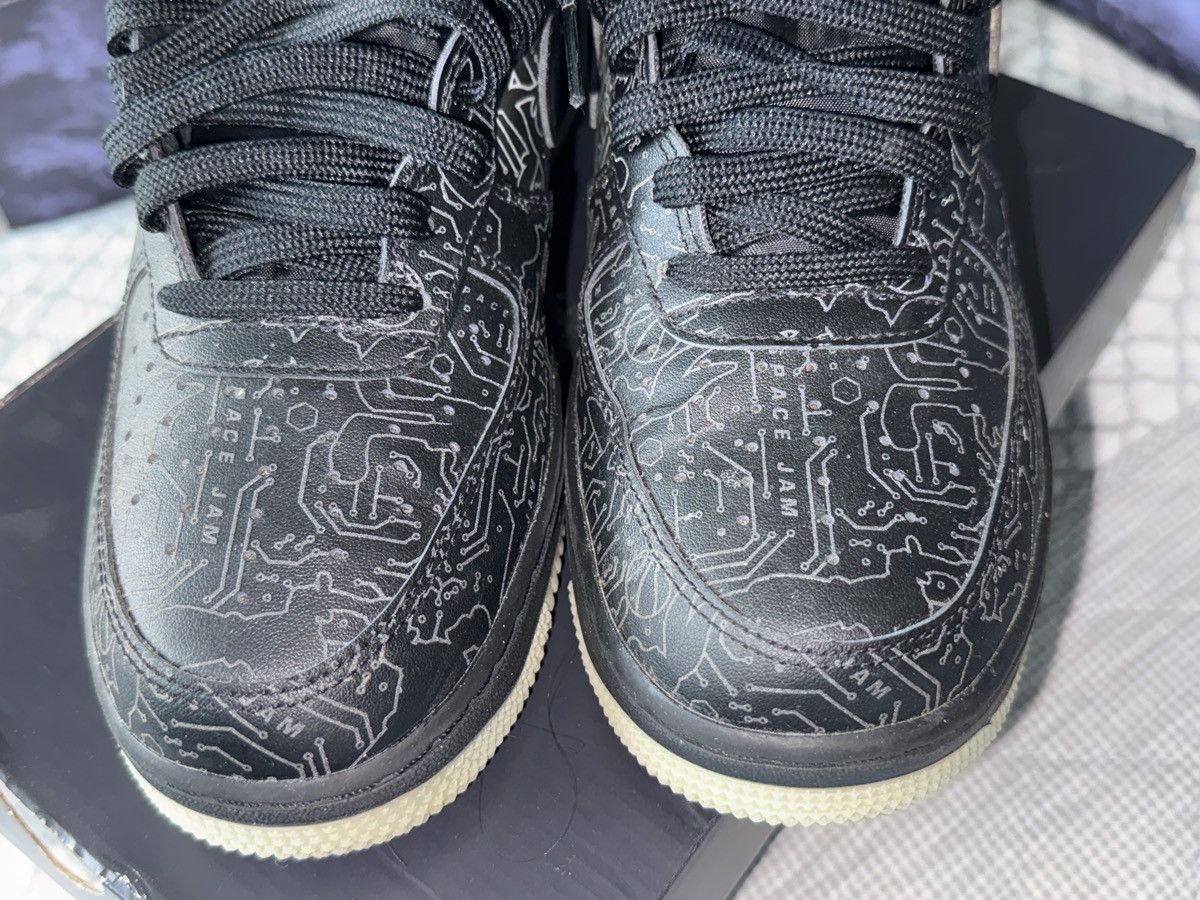 Nike Nike Air Force 1 Low ‘ Computer Chip Space Jam ’ Size US 8.5 / EU 41-42 - 7 Thumbnail