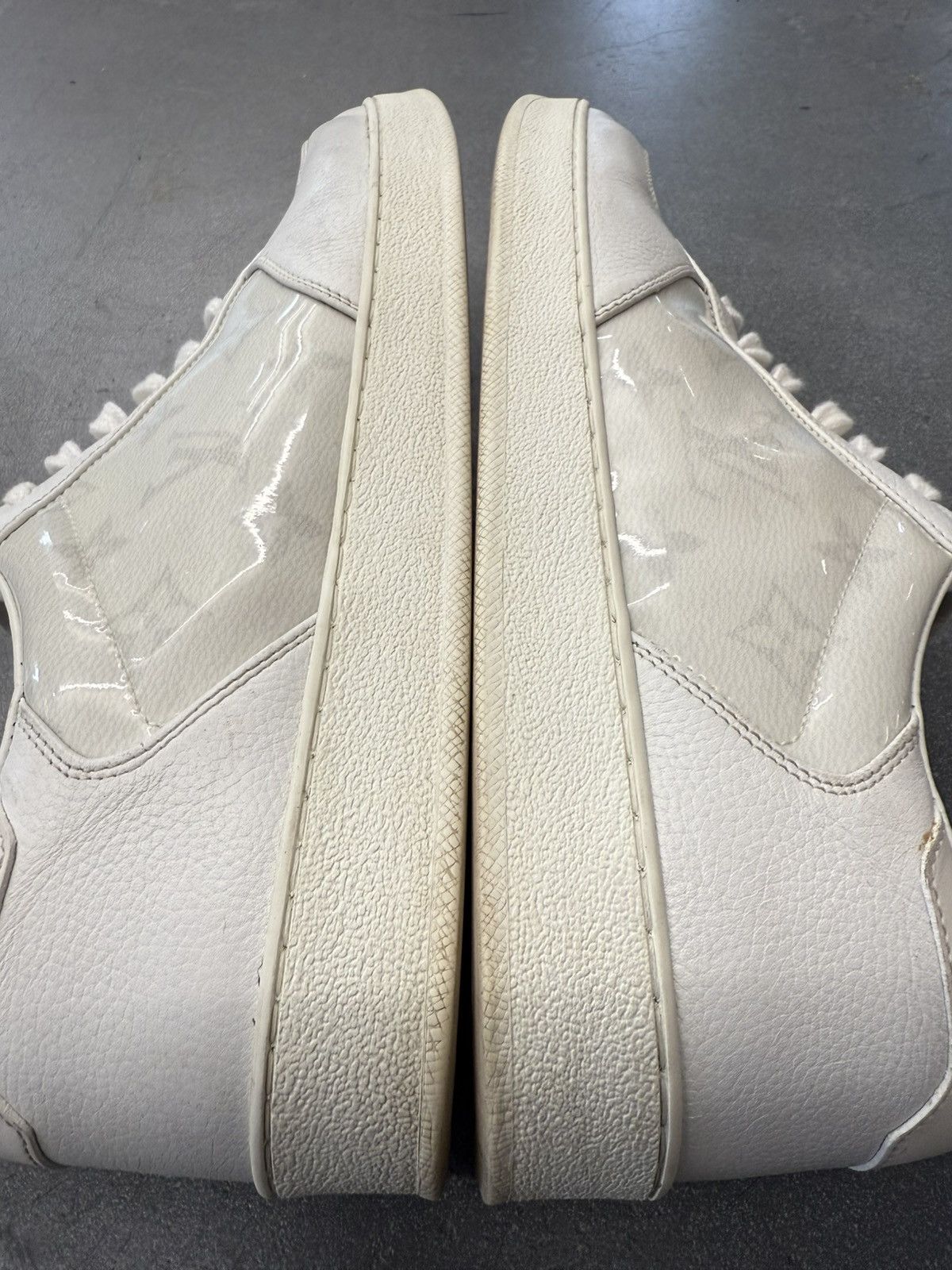 Louis Vuitton Louis Vuitton Rivoli Logo Monogram White Leather Sneaker Size US 10 / EU 43 - 4 Thumbnail