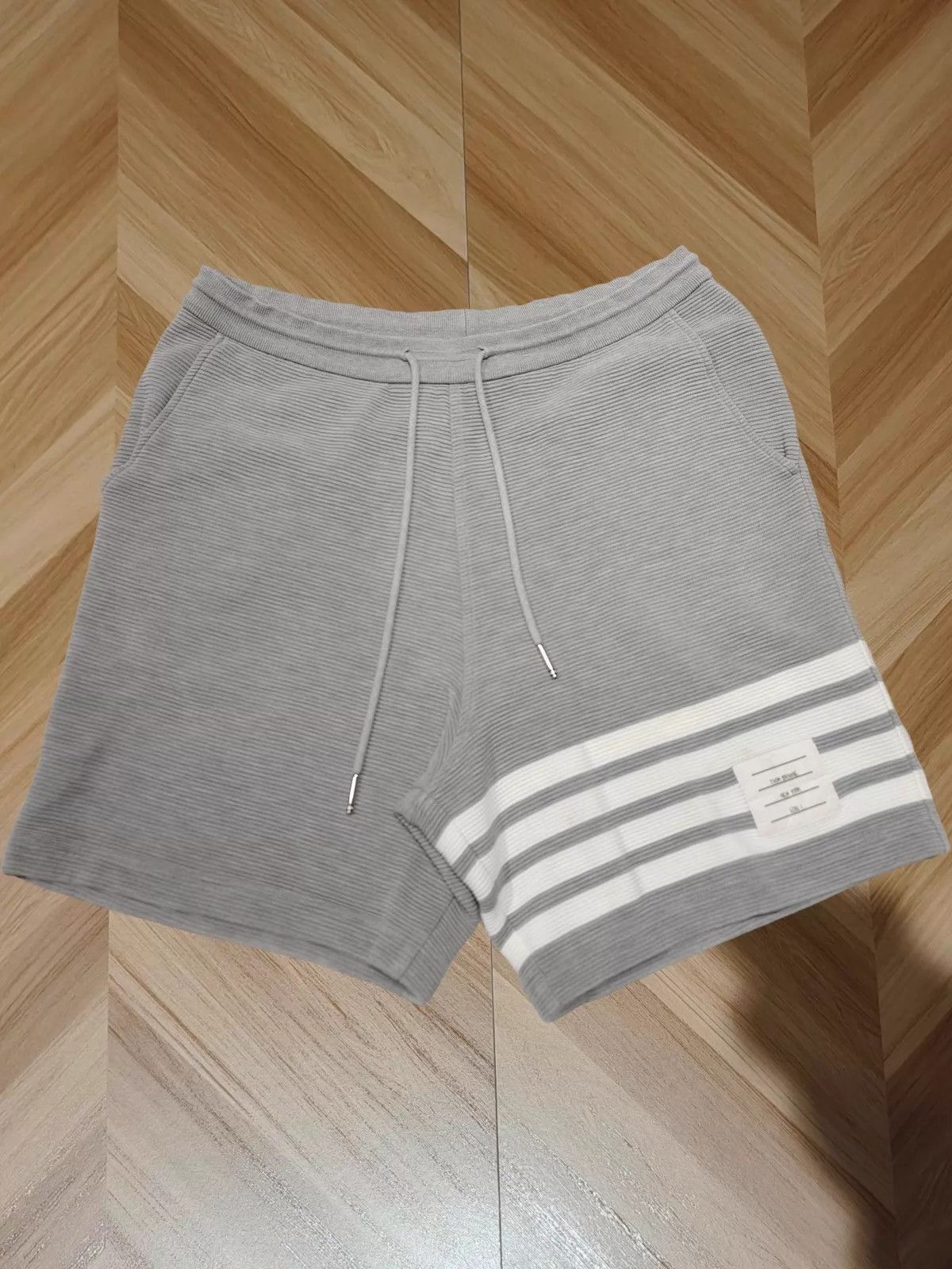 Thom Browne Thom Browne Classic Short size1 Size 26" / US 2 / IT 38 - 1 Thumbnail