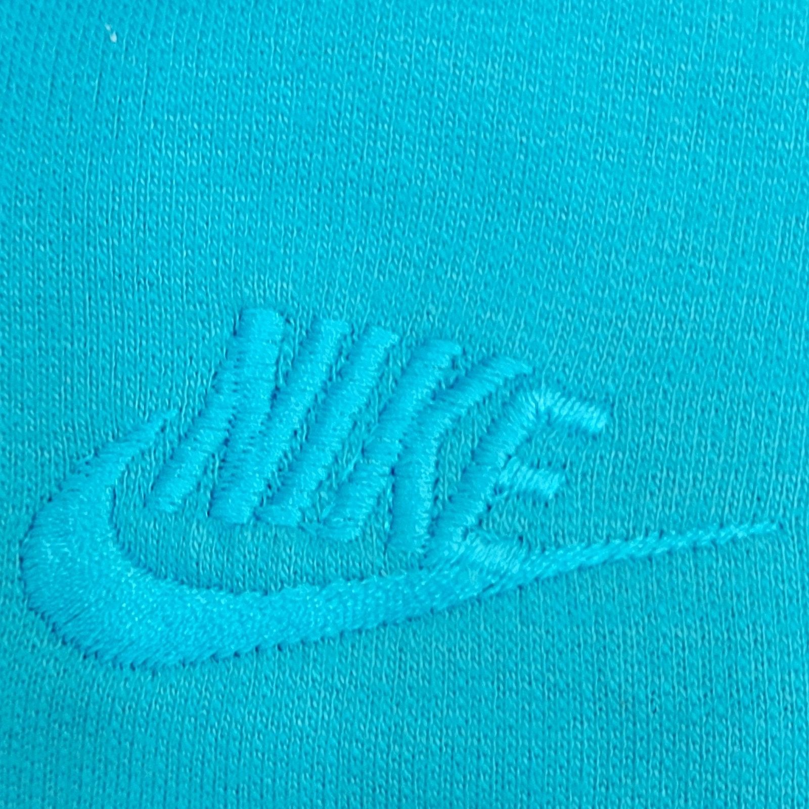 Nike Vintage 80s NIKE Sweatshirt Womens Medium 22x22 Boxy Blue Size M / US 6-8 / IT 42-44 - 13 Thumbnail