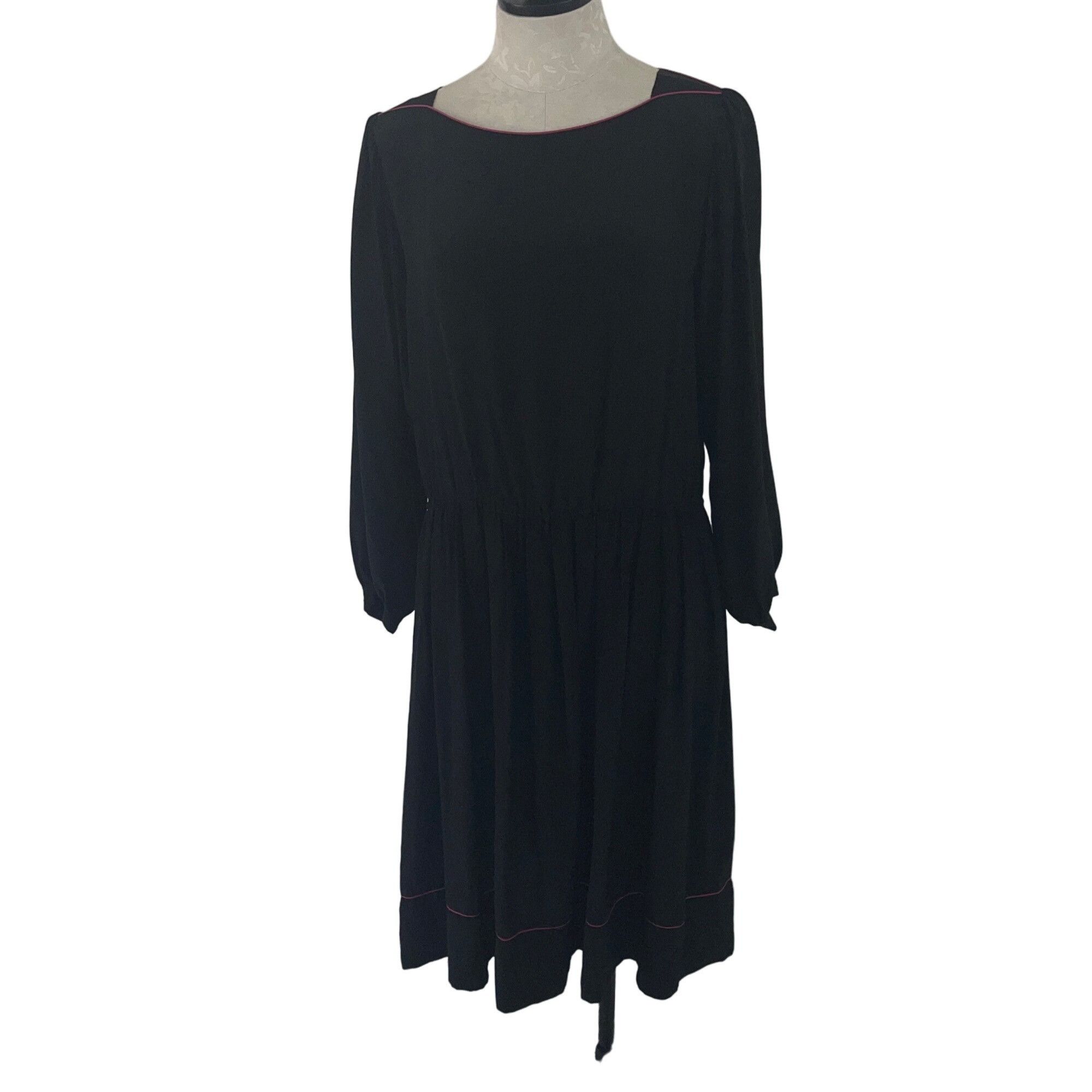 Royal Silk Vintage Womens Dress Size 10 Black Midi Pleated