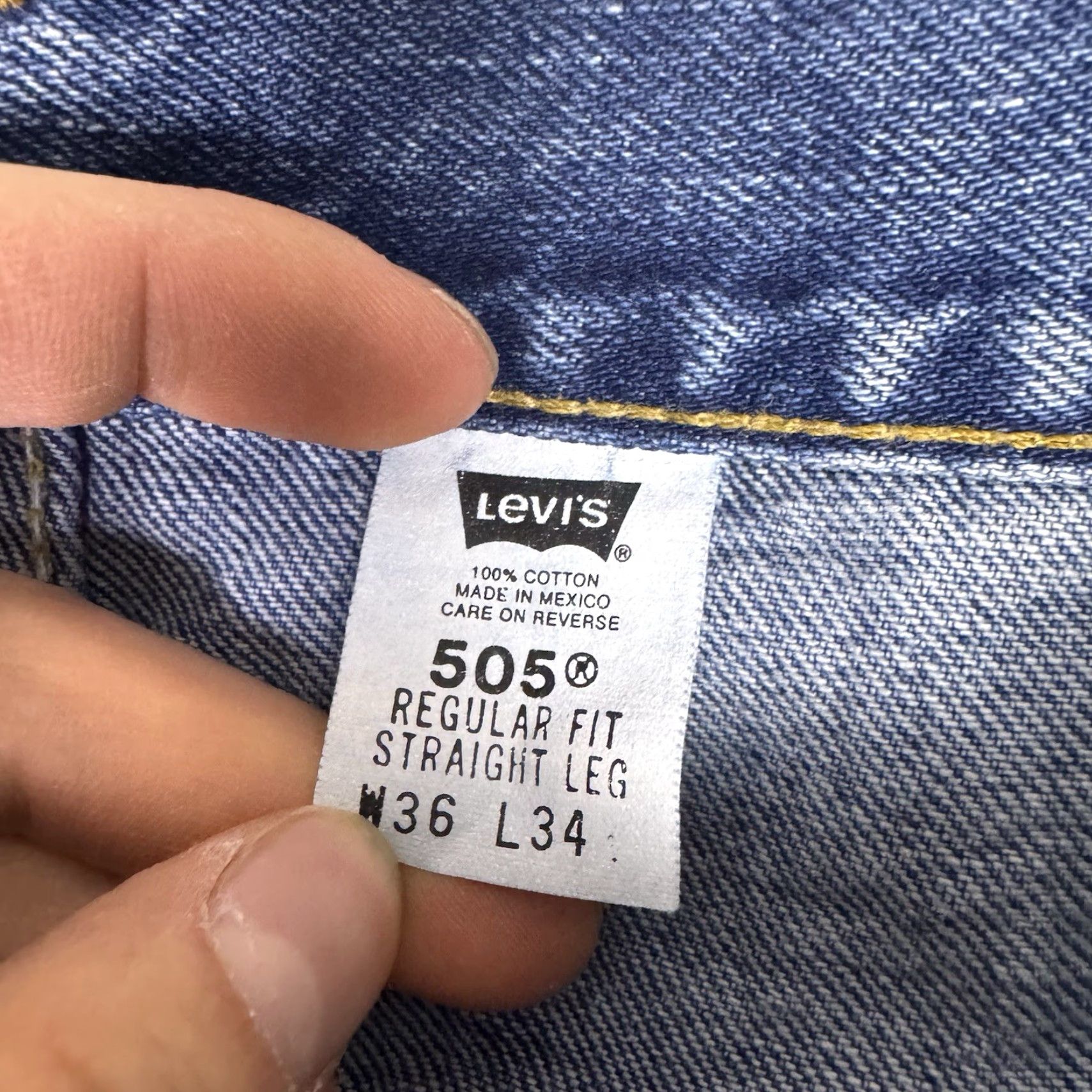 Levi's VINTAGE Levi's 505 Jeans Mens 34x34 Regular Straight Paper Tag Batwing 90s Y2K Jeans Mens Regular 34 Blue 34x34 Size US 36 / EU 52 - 5 Thumbnail