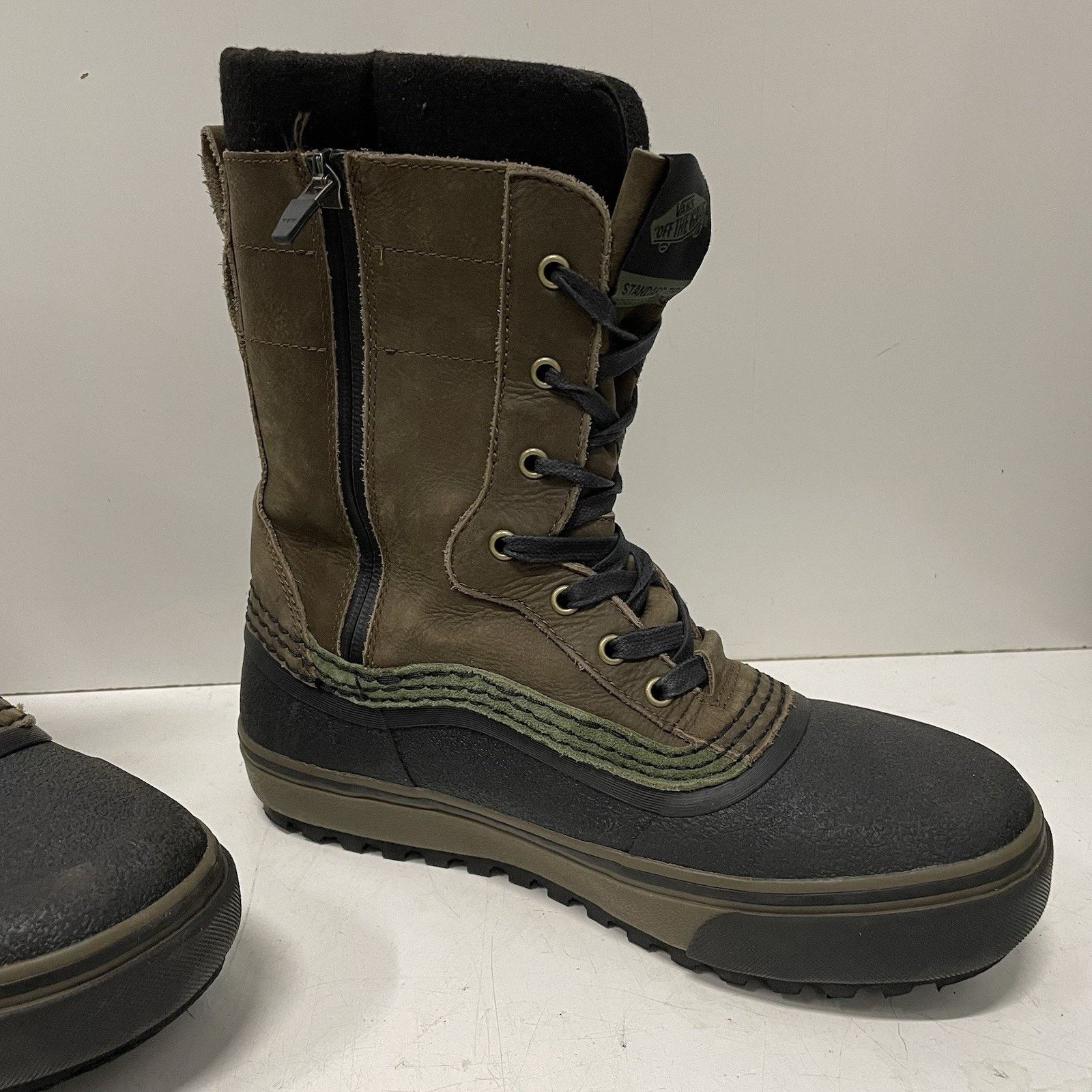 Vans VANS MTE Standard Zip Waterproof Snowboard Boots $220 Sz 8 Size US 8 / EU 41 - 5 Thumbnail