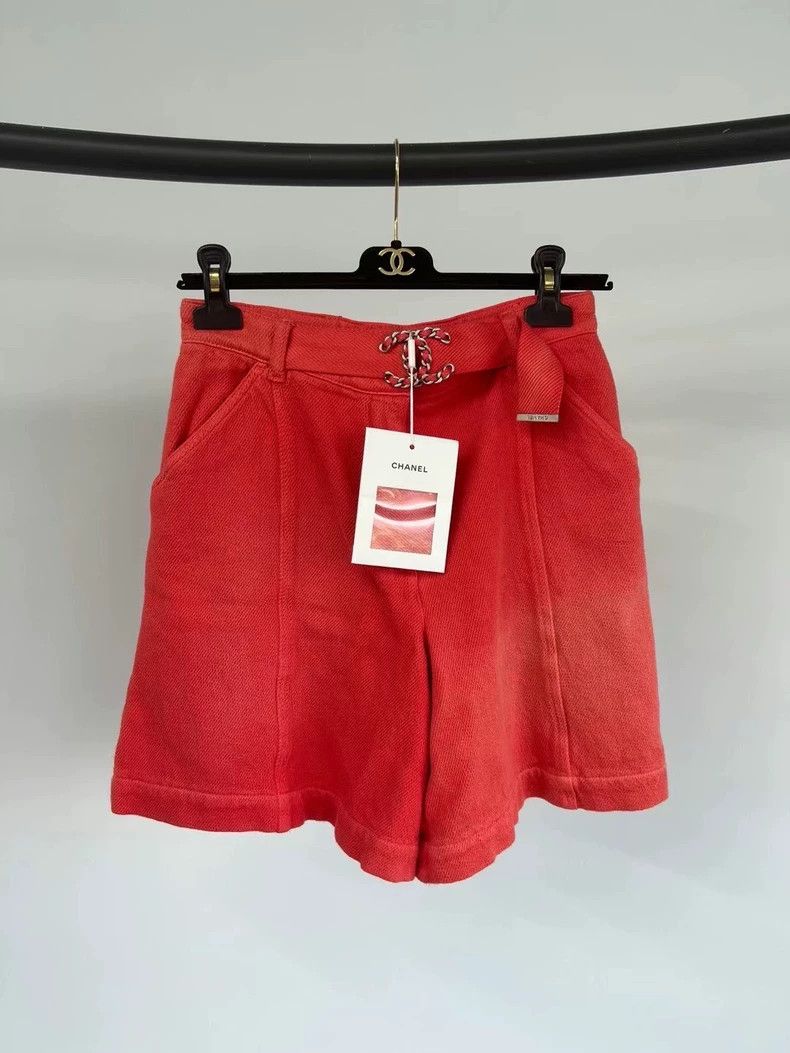 Chanel Chanel Orange-red old denim shorts Size 42" / US 20 - 1 Thumbnail