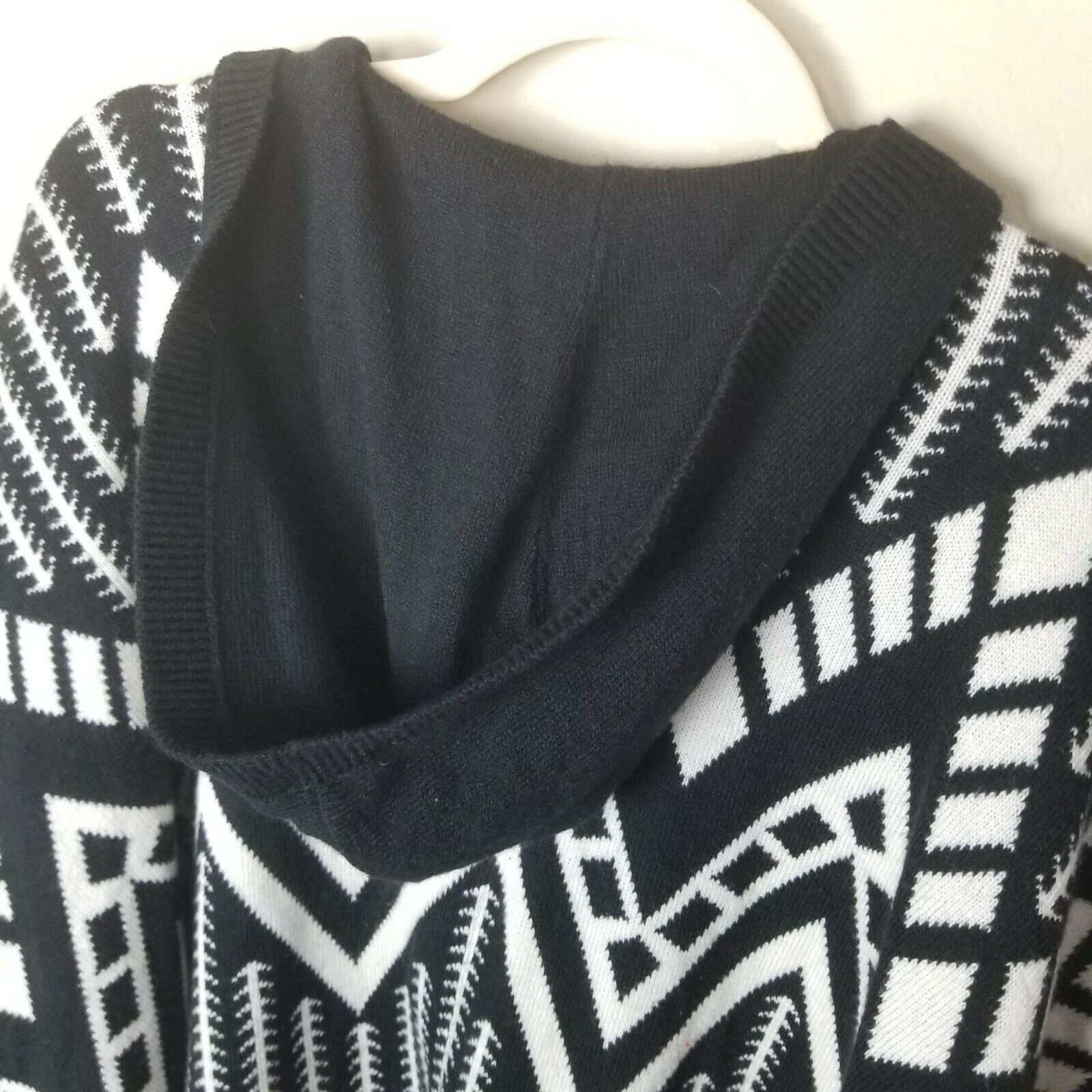Express Express Hooded Aztec Poncho Sweater OS Southwestern Tribal Size XL / US 12-14 / IT 48-50 - 9 Thumbnail