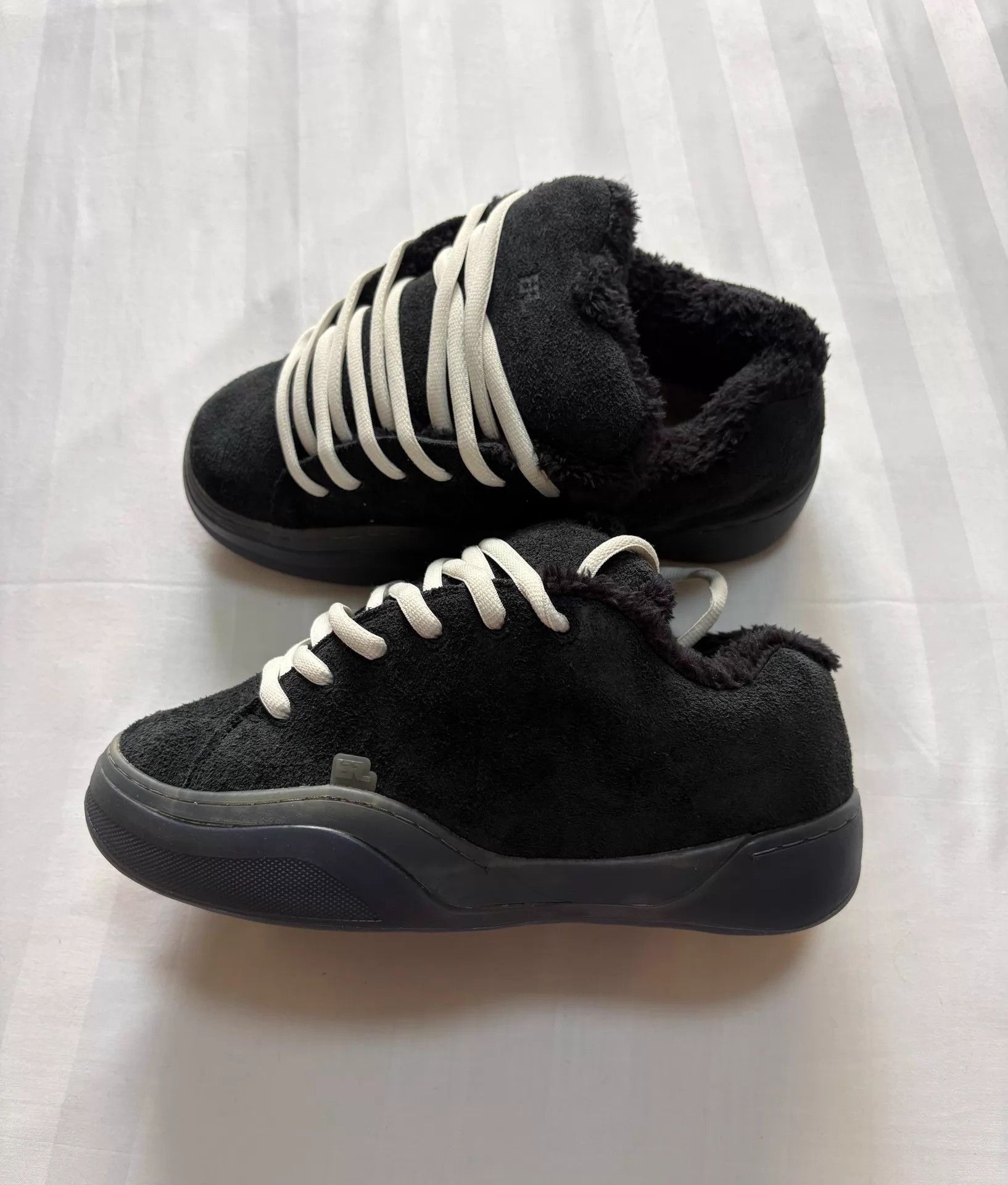 ERL Black Low-Top Sneakers with White Laces Size US 8 / EU 41 - 1 Thumbnail