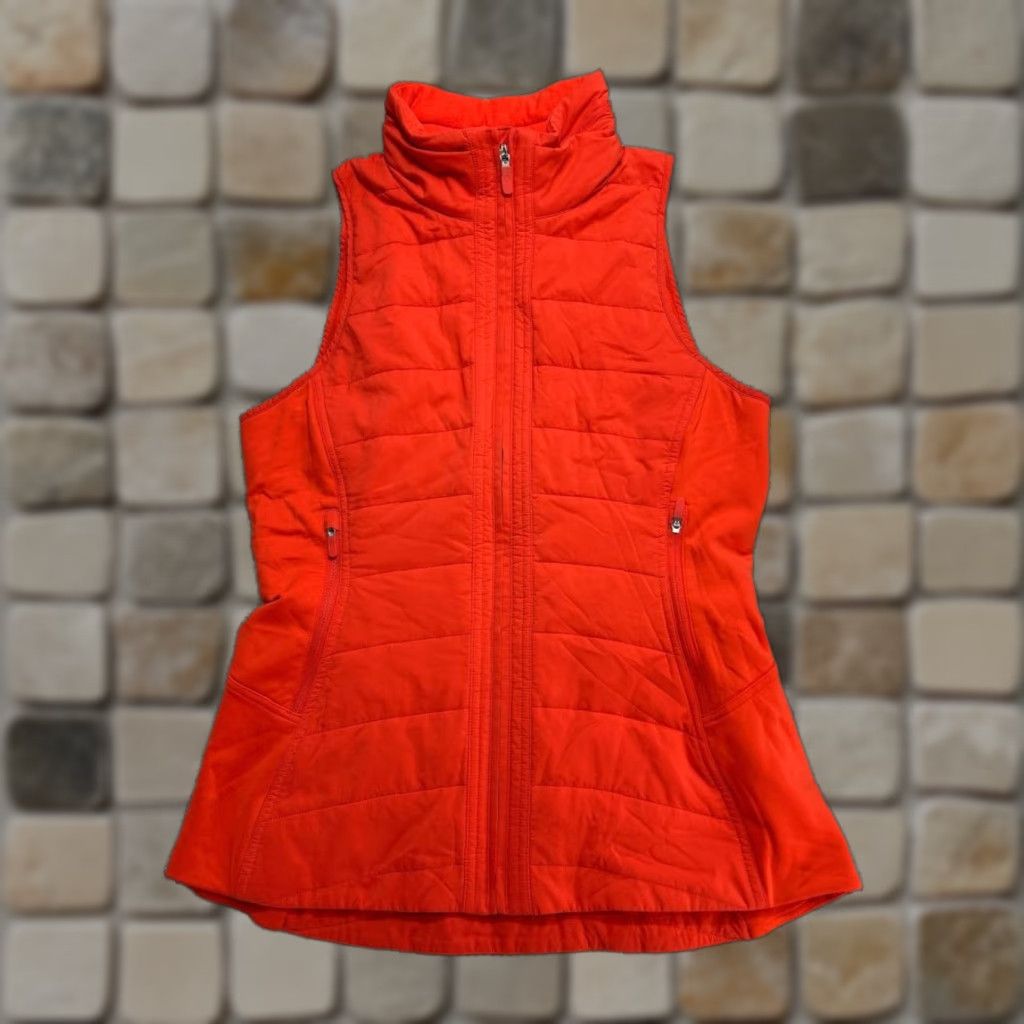 Lululemon Lululemon Another Mile Vest Jacket Womens 8 Red Full Zip Running Activewear Size M / US 6-8 / IT 42-44 - 1 Thumbnail
