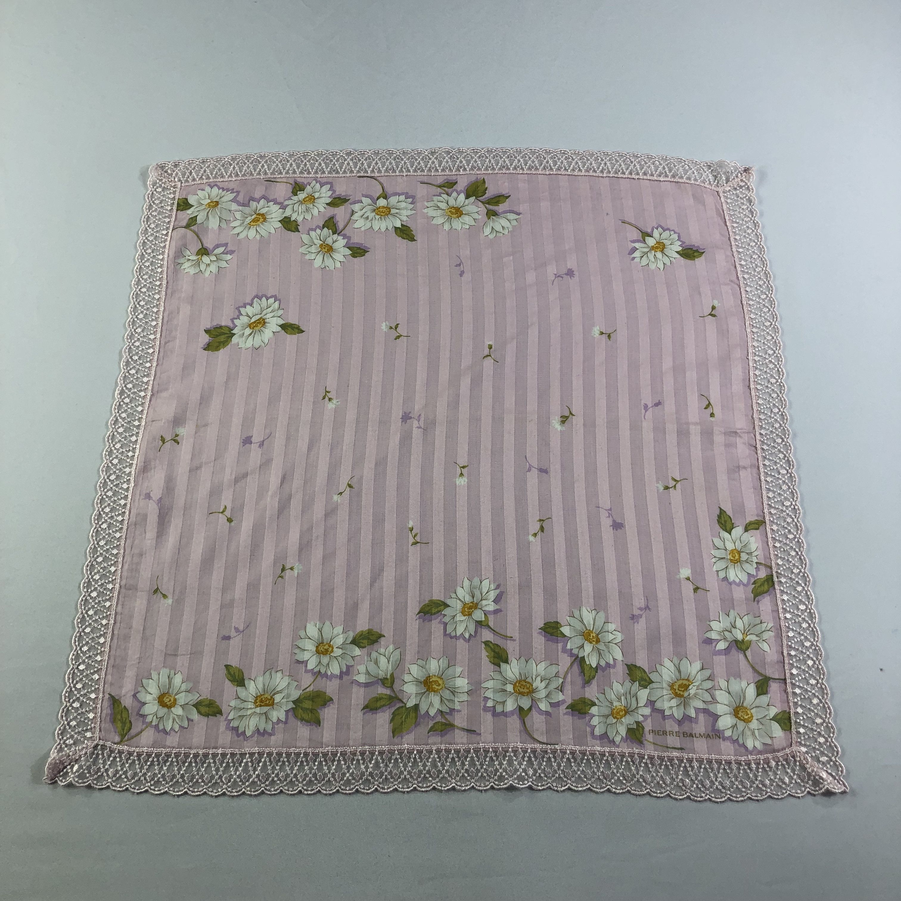 Pierre Balmain Pierre Balmain Laces Handkerchief Neckerchief Bandana H2218 Size ONE SIZE - 2 Thumbnail