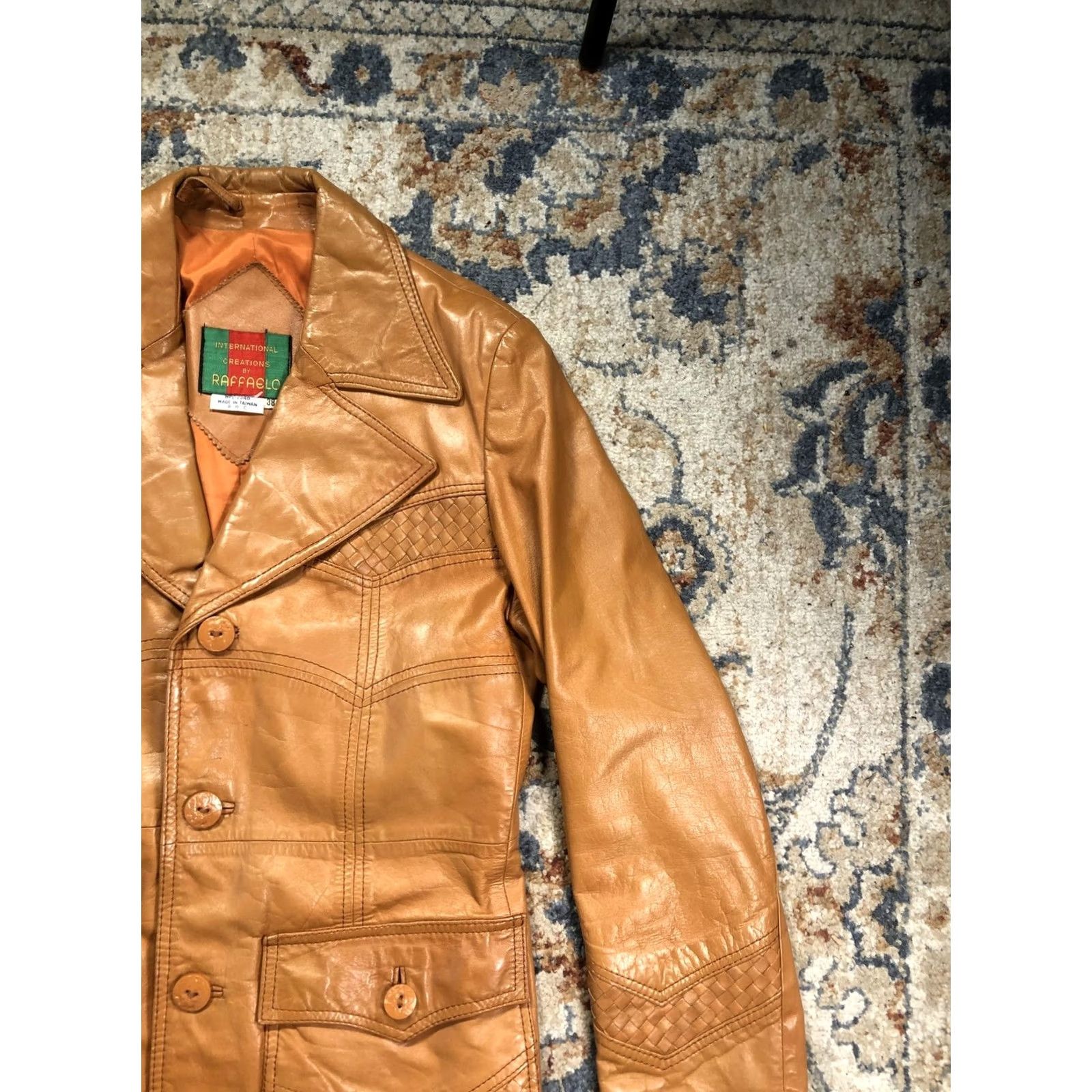 Vintage VINTAGE Raffaelo Coat Womens 38 Brown Leather Woven Pocket Mid Length Retro 70s Coat Womens Brown Leather Overcoat 38 Vintage 70s Retro Casual Women's Size XS / US 0-2 / IT 36-38 - 4 Thumbnail